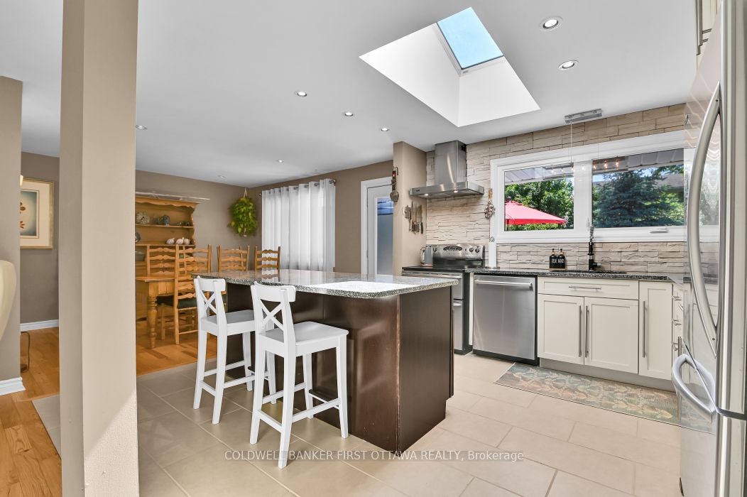 580 Duff Crescent, Beacon Hill North - South and Area, ON K1J 7C5 photo 5