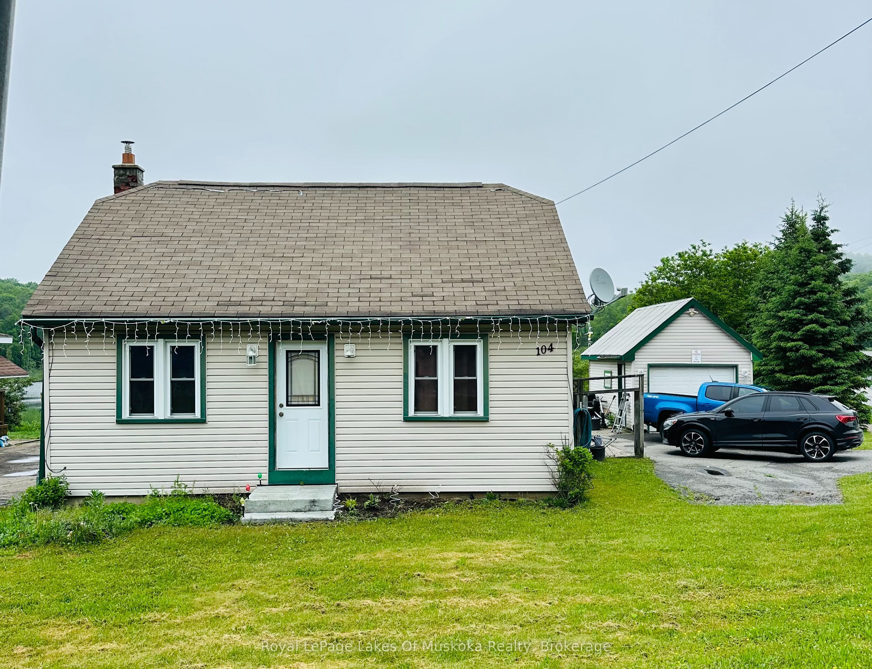 104 Brunel Road, Huntsville, ON P1H 1R1 photo 3
