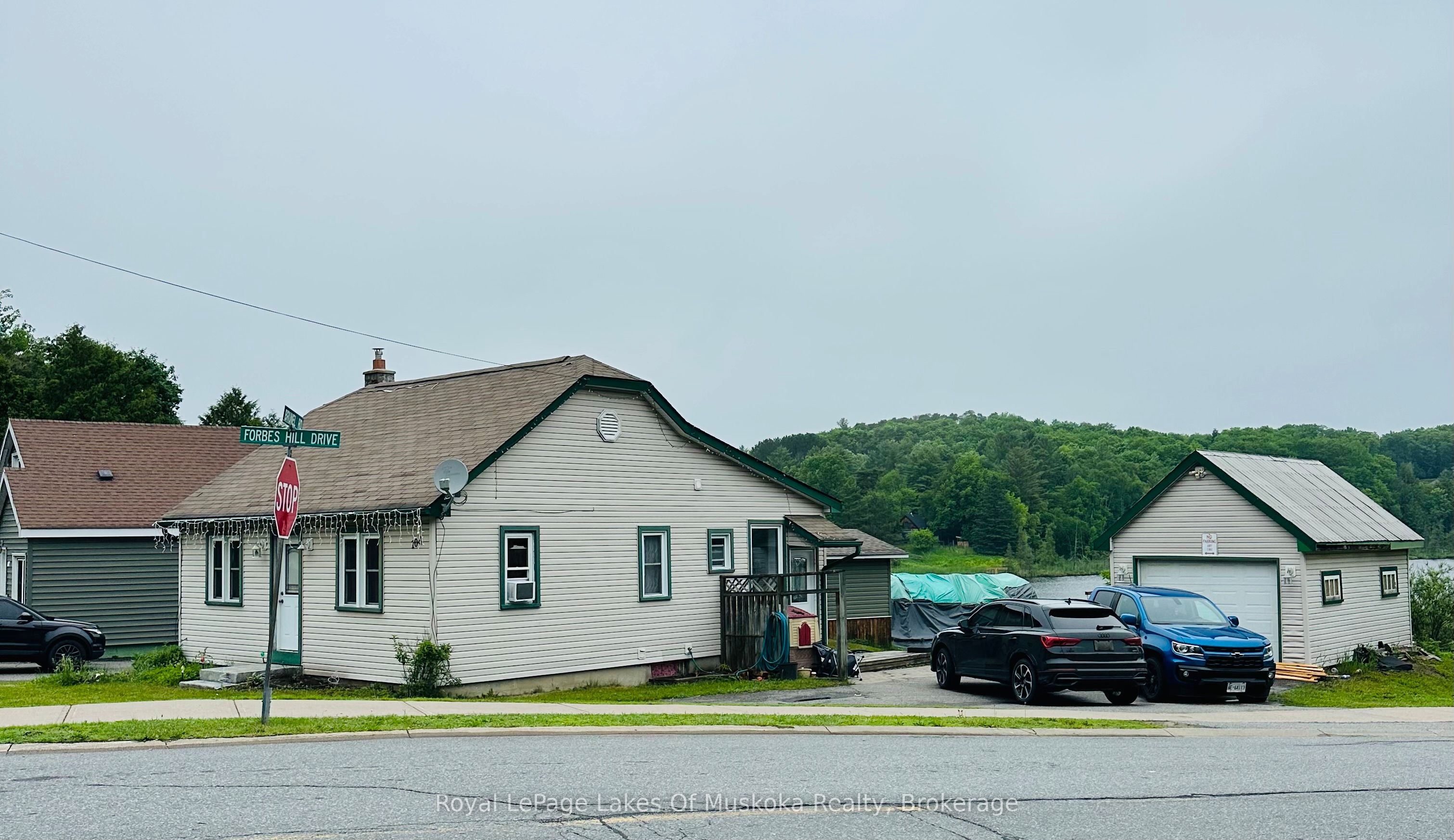 104 Brunel Road, Huntsville, ON P1H 1R1 photo 4