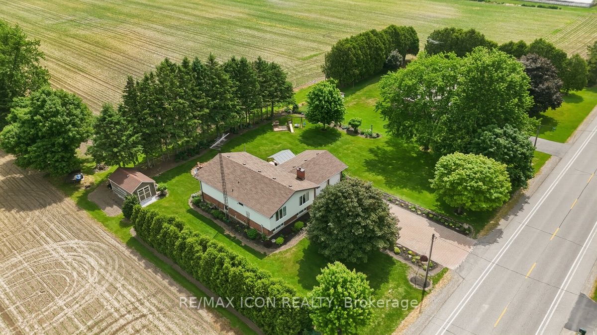 10810 Graham Road, West Elgin, ON N0L 2P0 photo 2