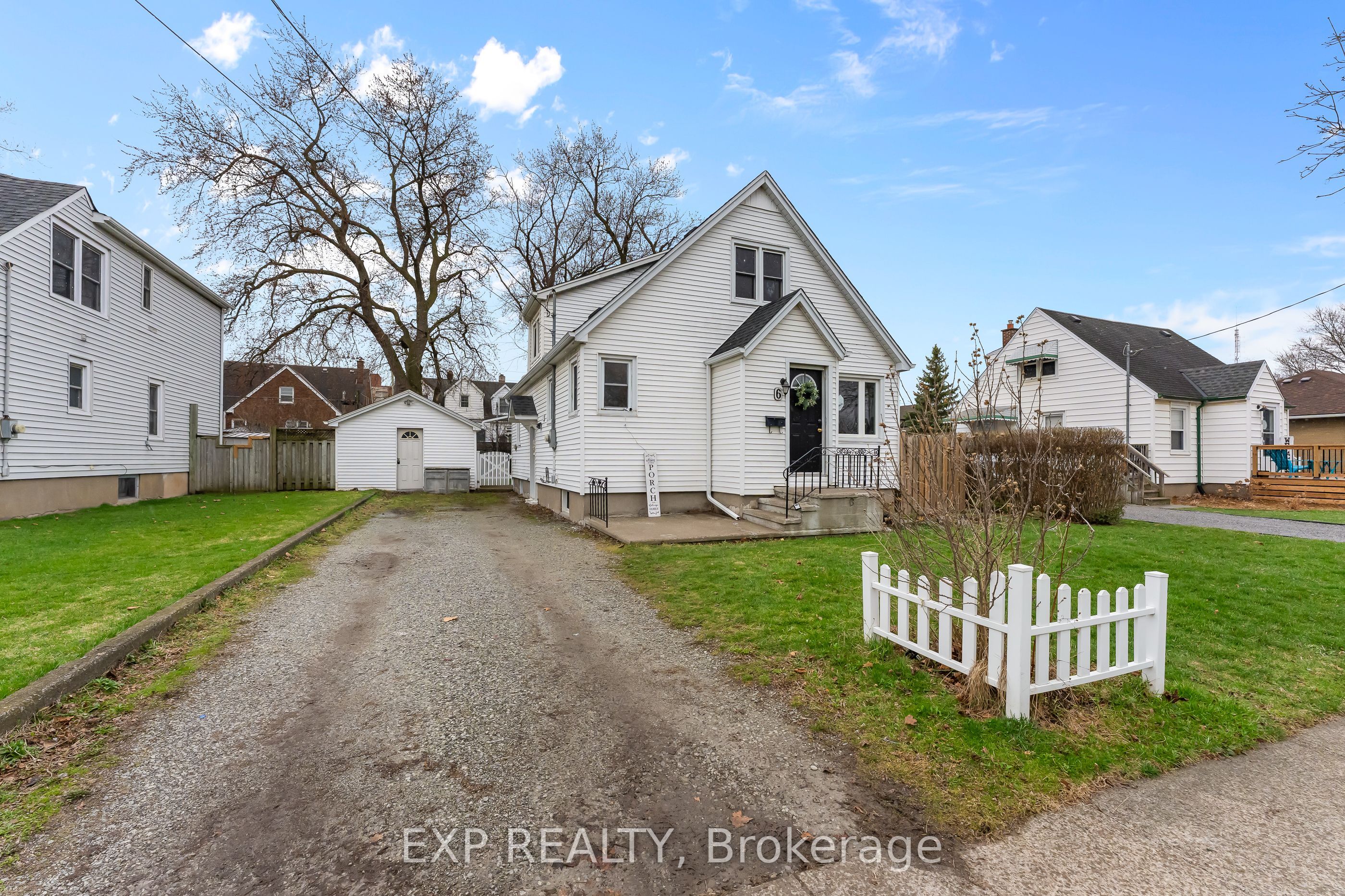 6 Cedardale Avenue, St. Catharines, ON L2P 1A9 photo 2