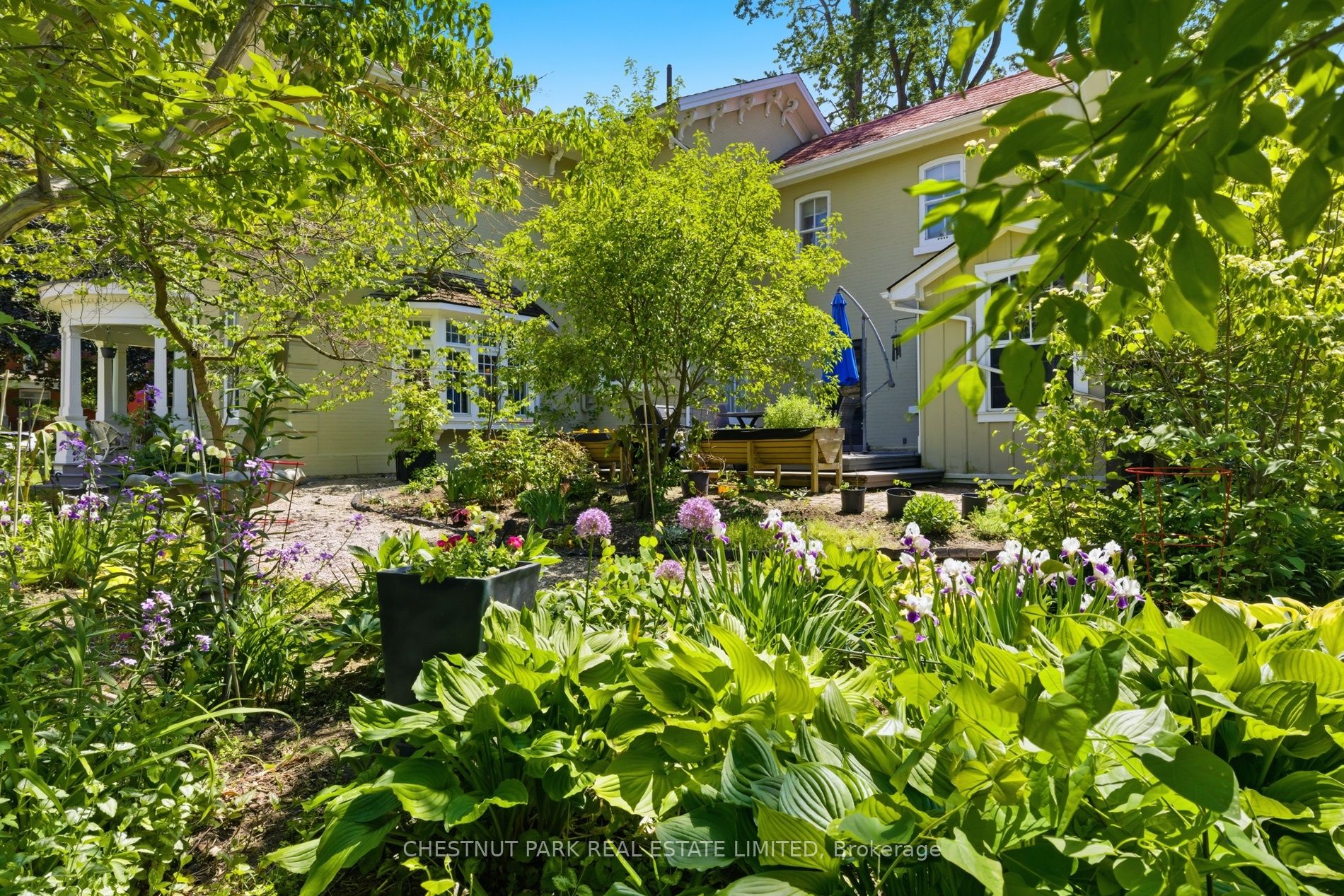 30 Shrewsbury Street, Stratford, ON N5A 2V5 photo 3
