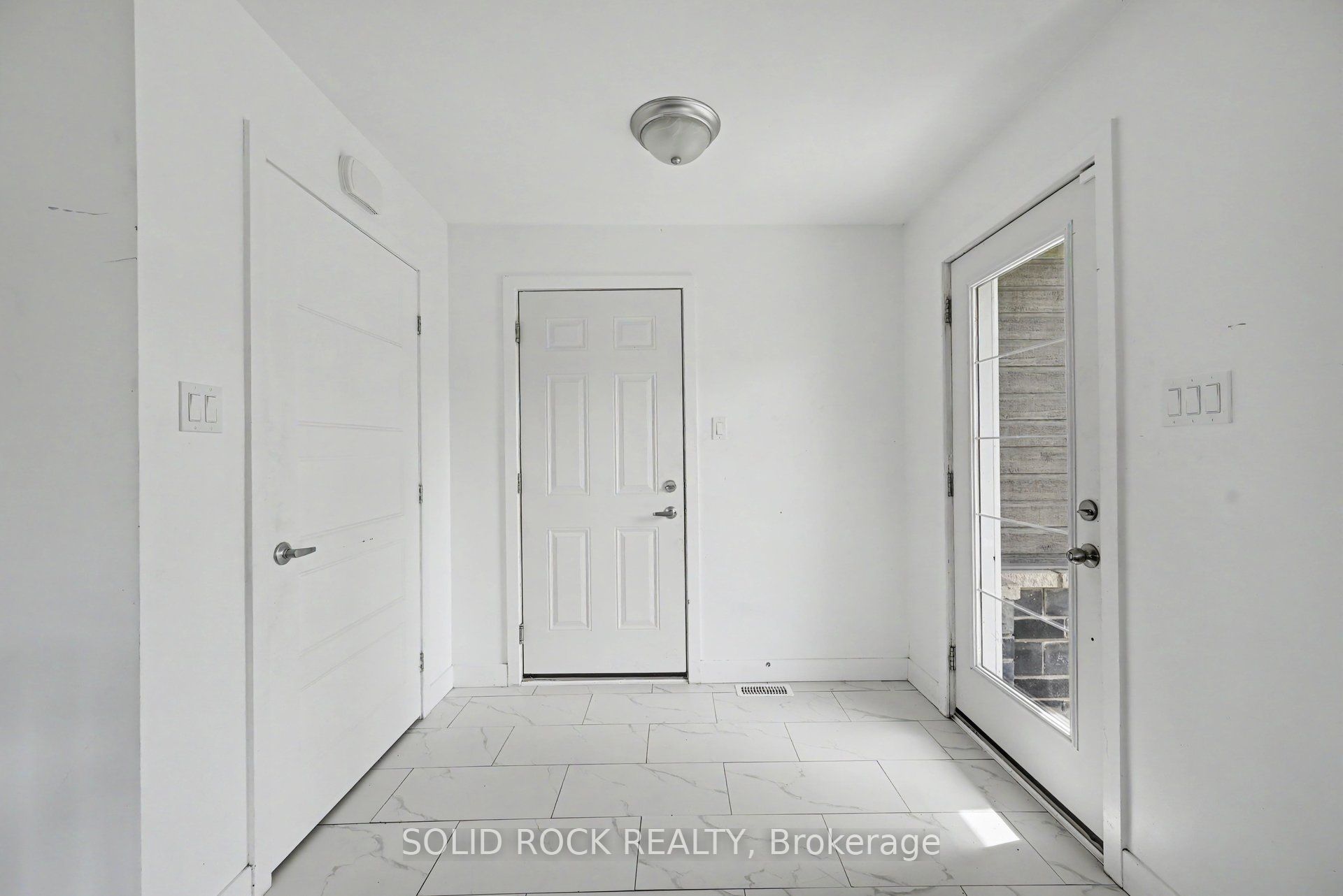830 Portelance Avenue, Hawkesbury, ON K6A 2Z4 photo 4