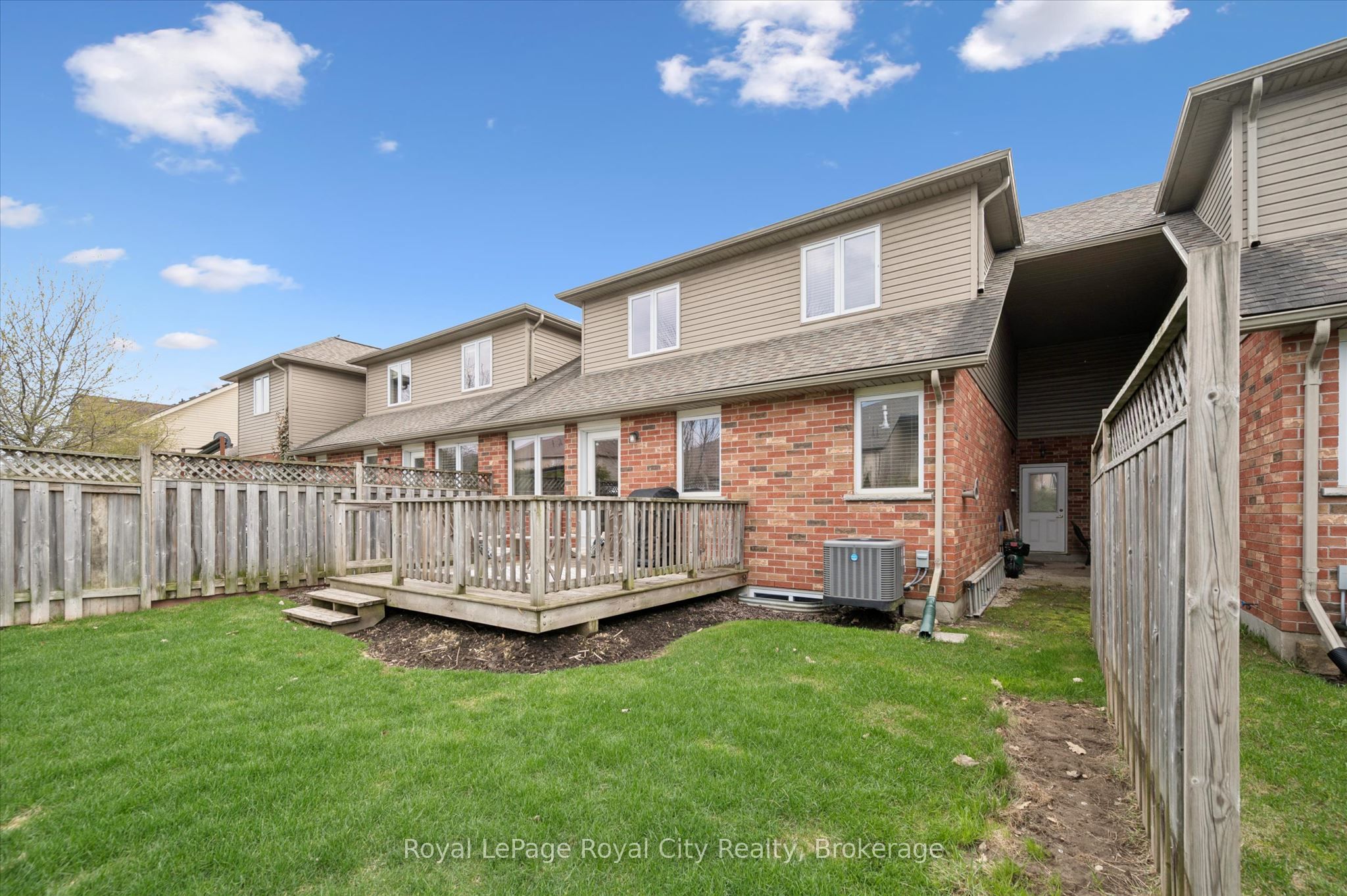 105 Spencer Drive, Centre Wellington, ON N0B 1S0 photo 4