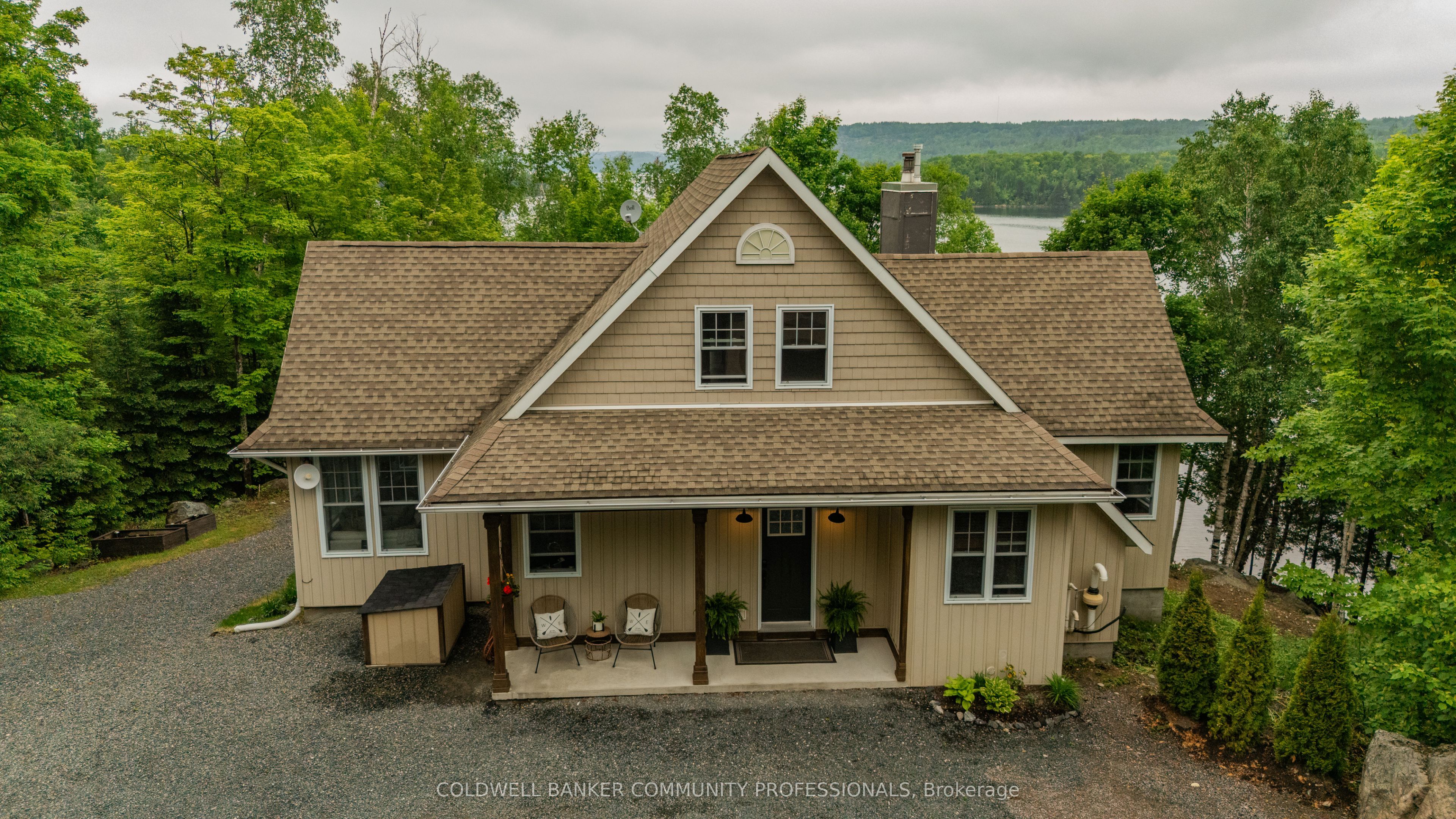 780 Stanrock Road, Elliot Lake, ON P5A 2S9 photo 2
