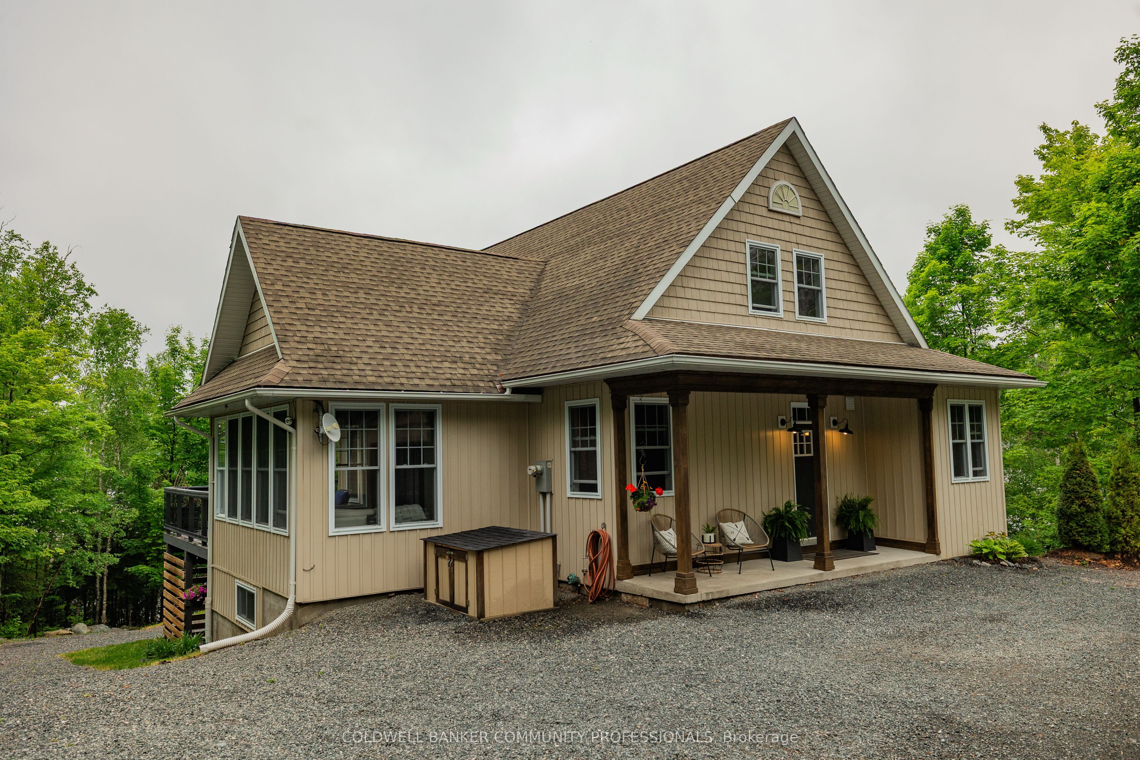 780 Stanrock Road, Elliot Lake, ON P5A 2S9 photo 3