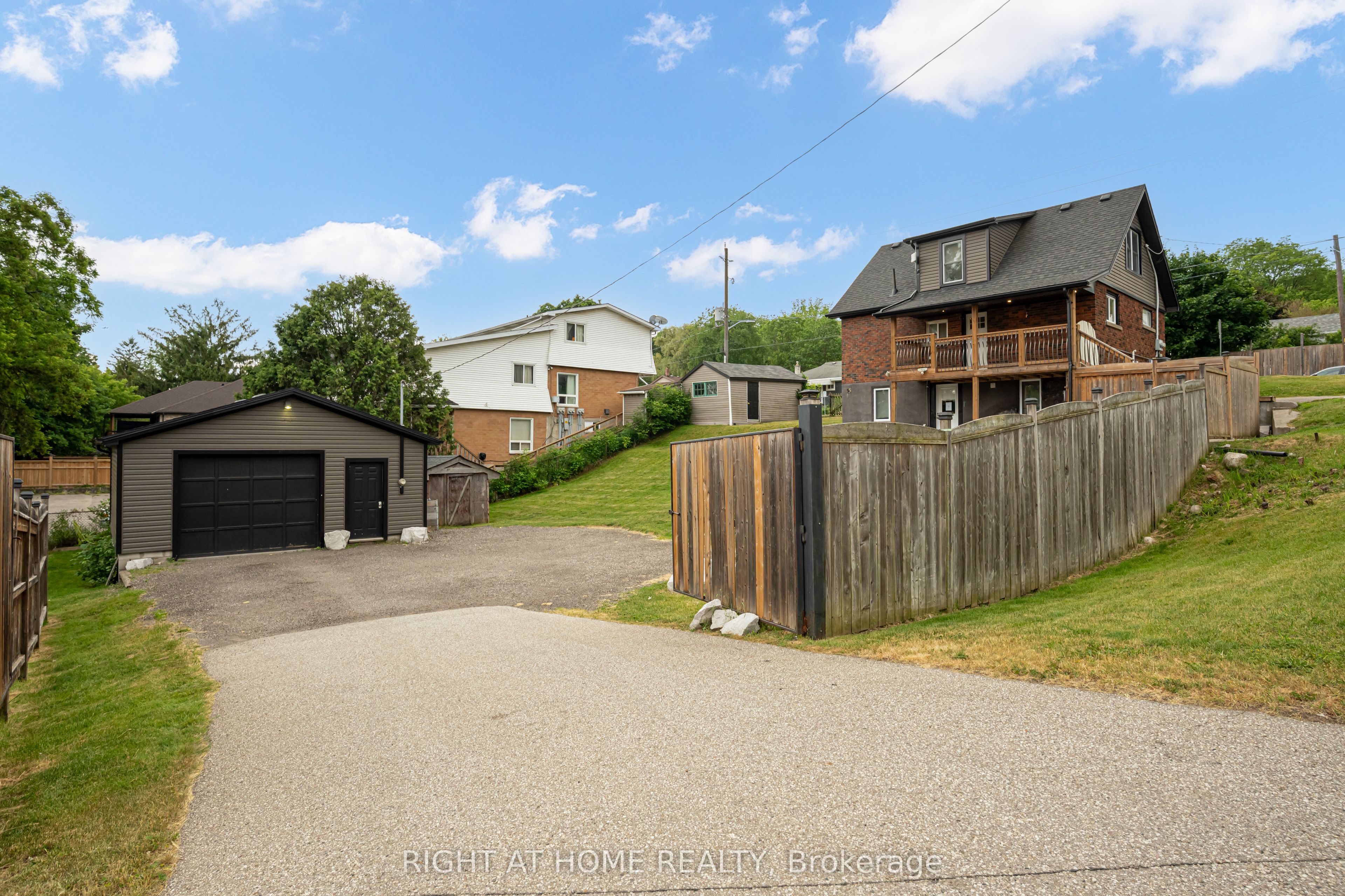 38 WASHINGTON Street, Brant, ON N3L 2A7 photo 4