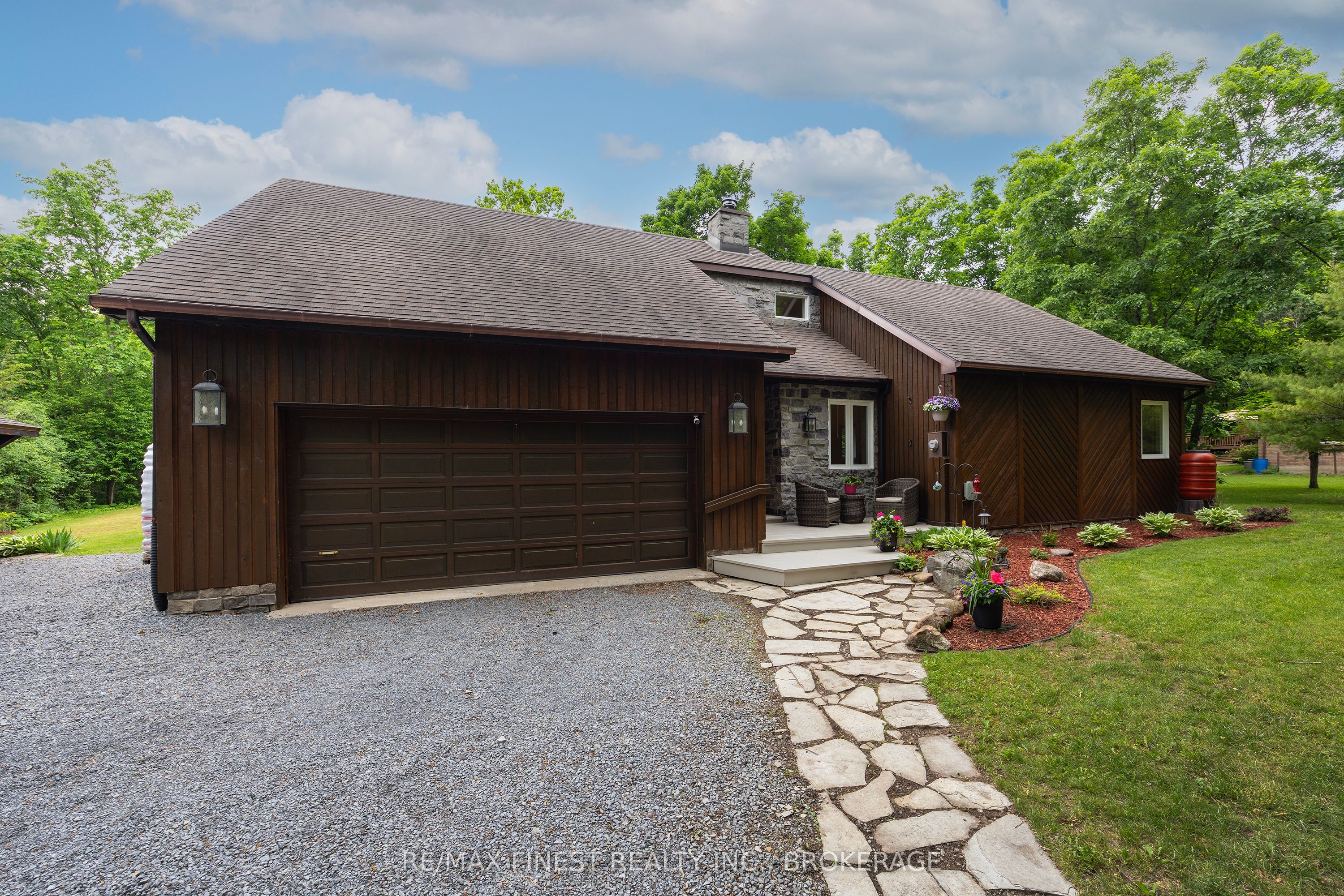 3886 Holmes Road, Frontenac, ON K0H 1X0 photo 2