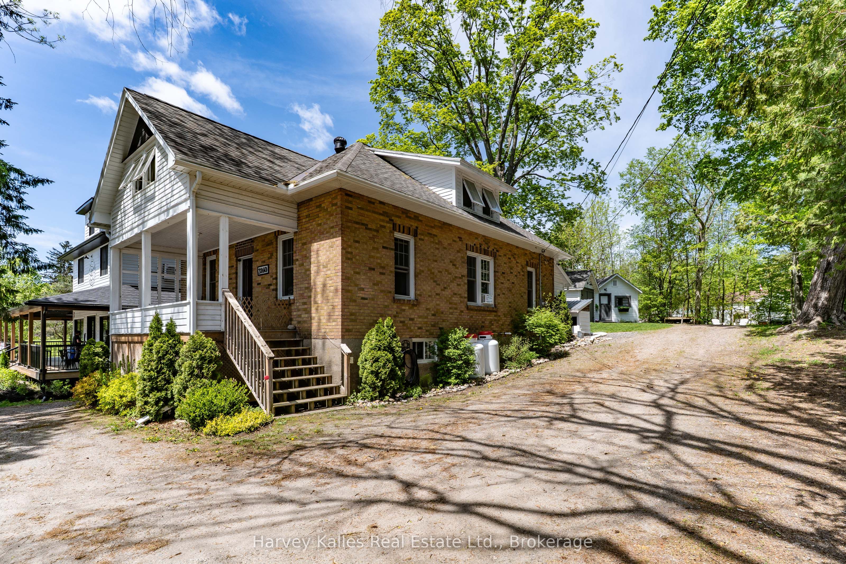 3160 Muskoka 169 Road, Muskoka Lakes, ON P0C 1A0 photo 4