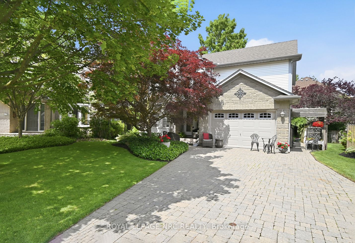 15 Brigantine Court, St. Catharines, ON L2M 7V4 photo 2