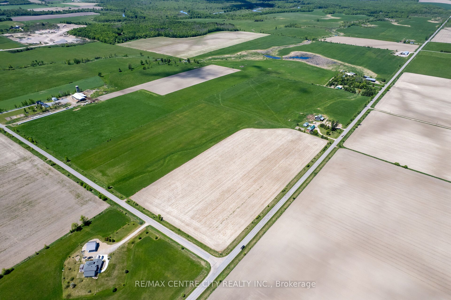 817 Snake River Line, Admaston/Bromley, ON K0J 1K0 photo 4