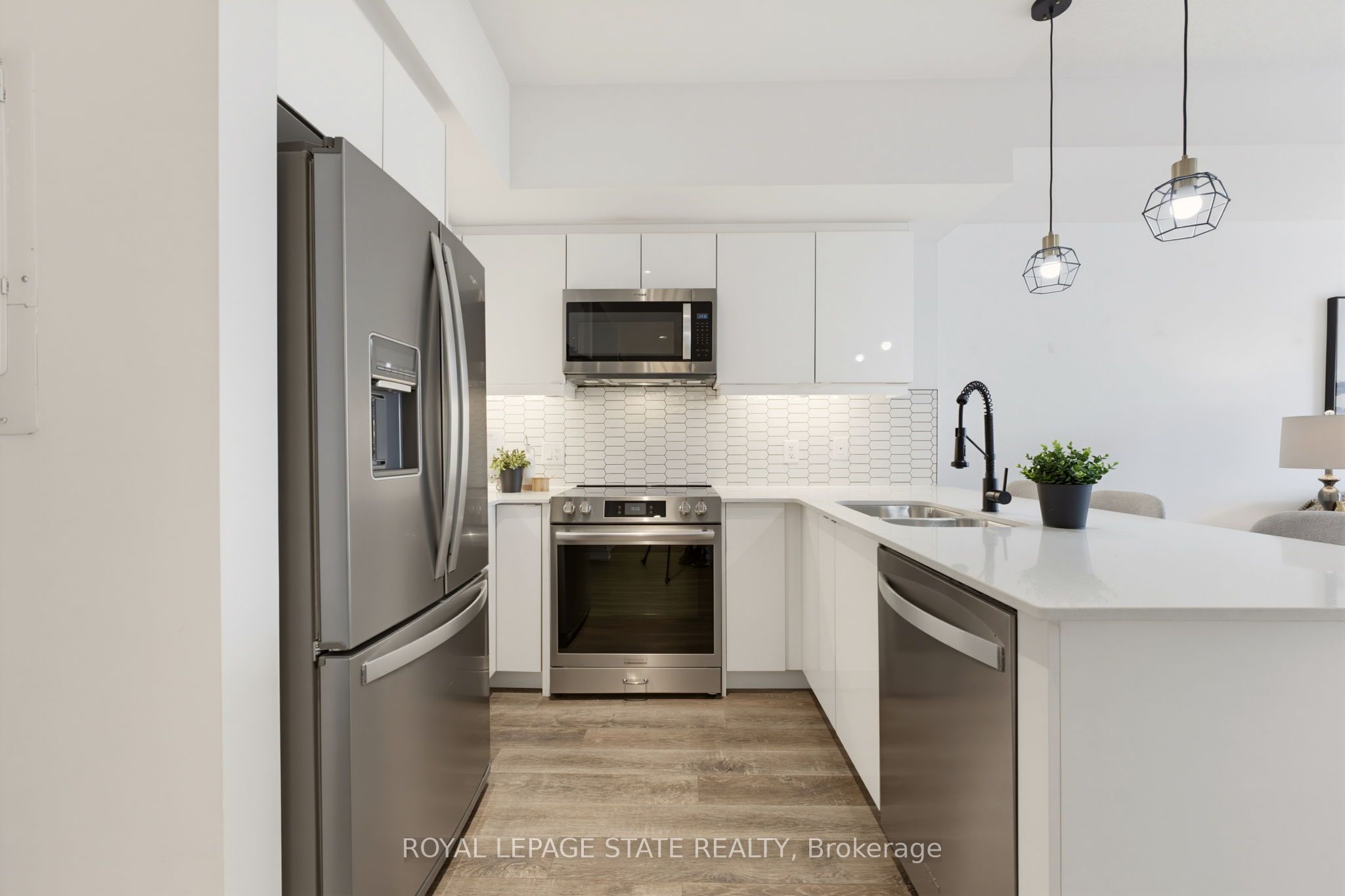 16 Markle Crescent 513, Hamilton, ON L9G 0H4 photo 3