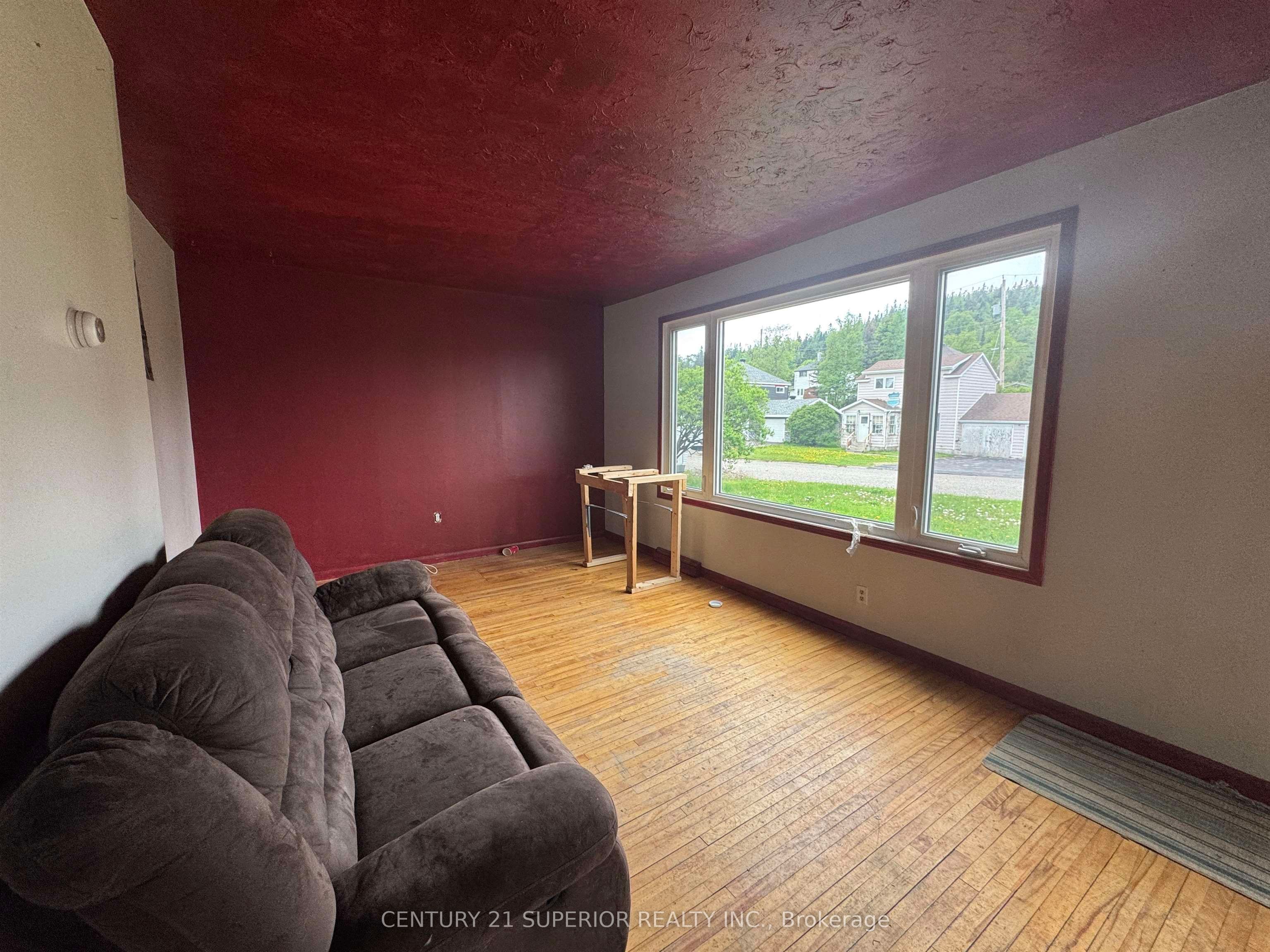 25 Ross Avenue, Marathon, ON P0T 2E0 photo 3