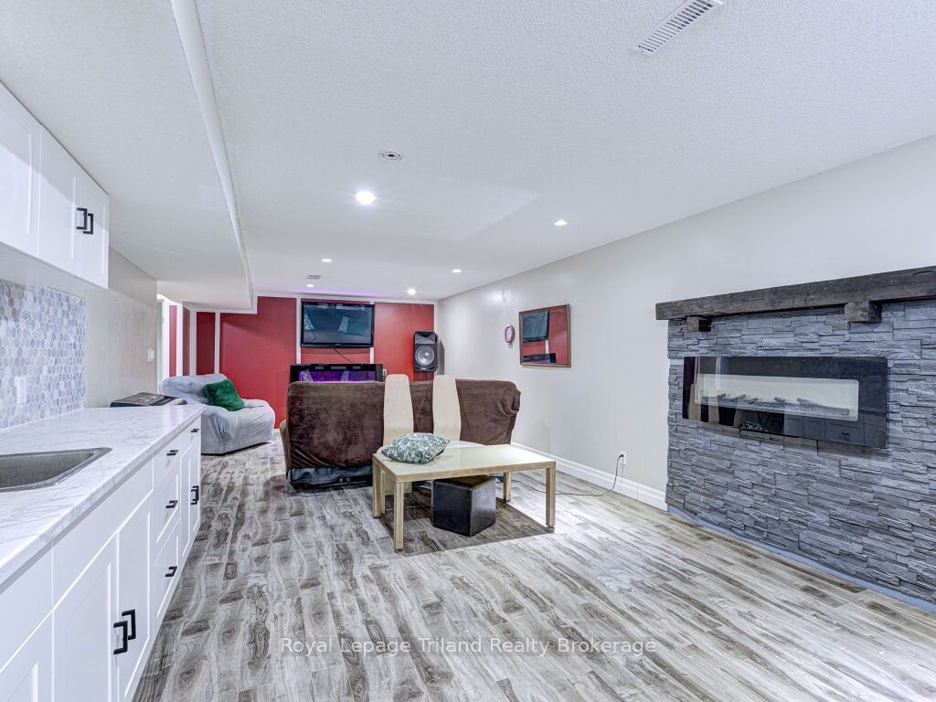 761 Glenwood Road, Woodstock, ON N4T 0A6 photo 4