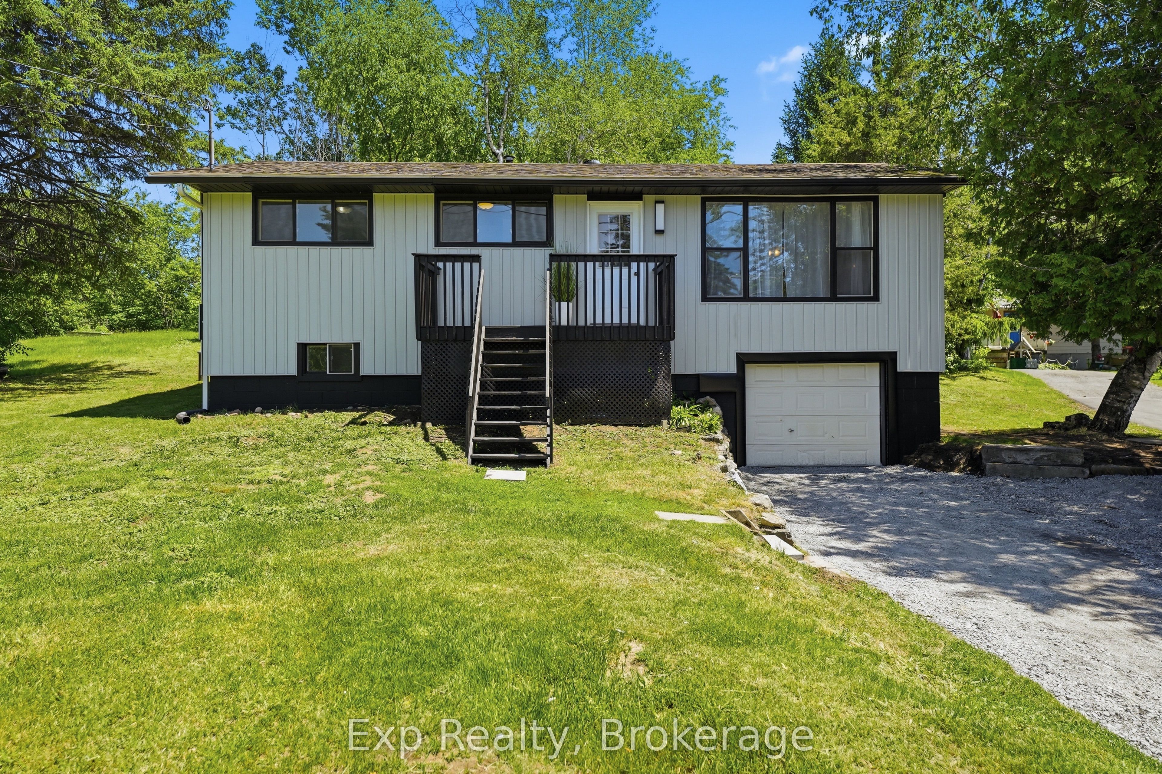 14632 Road 38 Road, Frontenac, ON K0H 2P0 photo 2