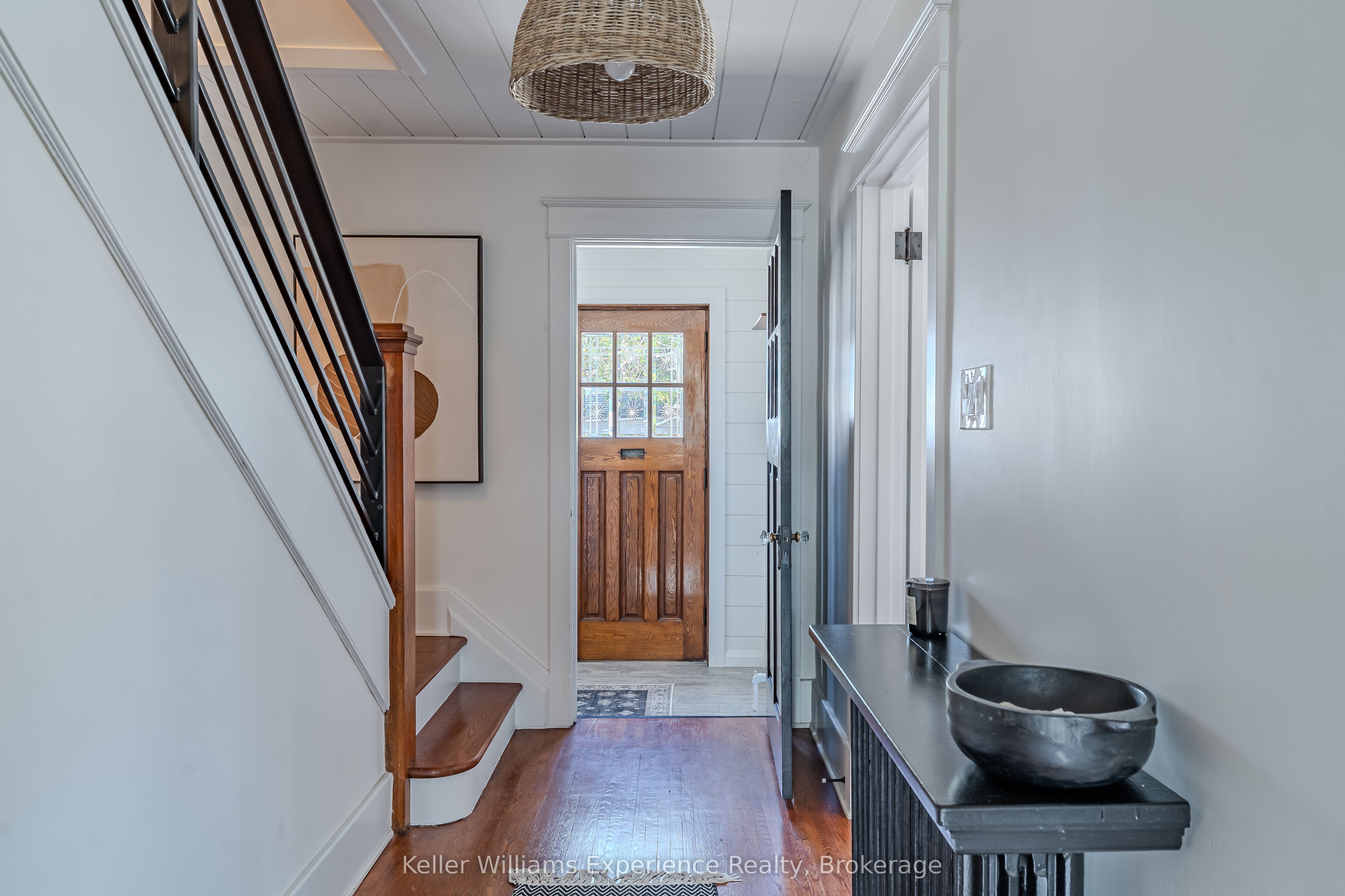 211 5th Street E, Owen Sound, ON N4K 1C6 photo 5