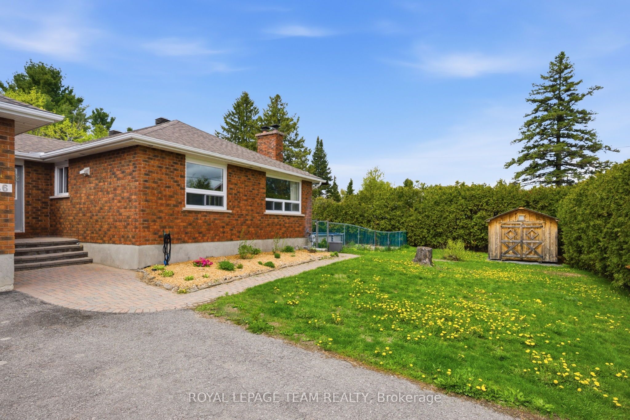 3246 Elizabeth Street, Greely - Metcalfe - Osgoode - Vernon and Area, ON K0A 2W0 photo 4