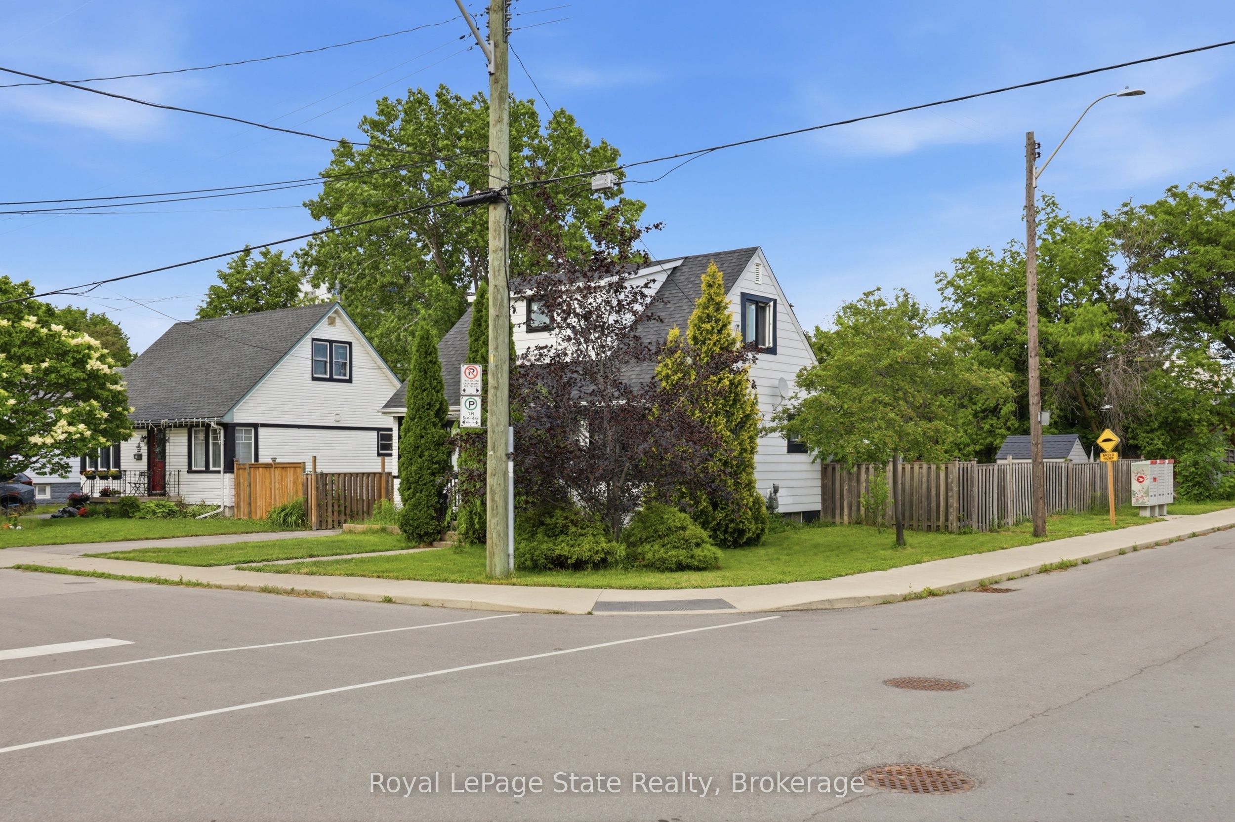 15 West 1st Street, Hamilton, ON L9C 3B5 photo 4