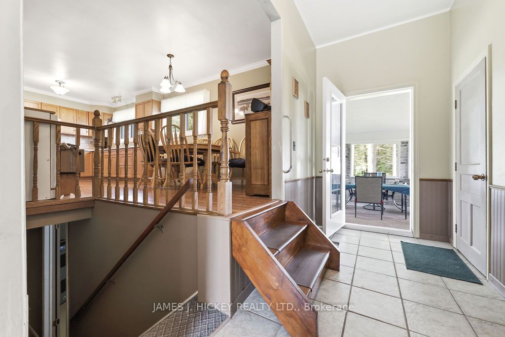 23 Thomas Street, Deep River, ON K0J 1P0 photo 4