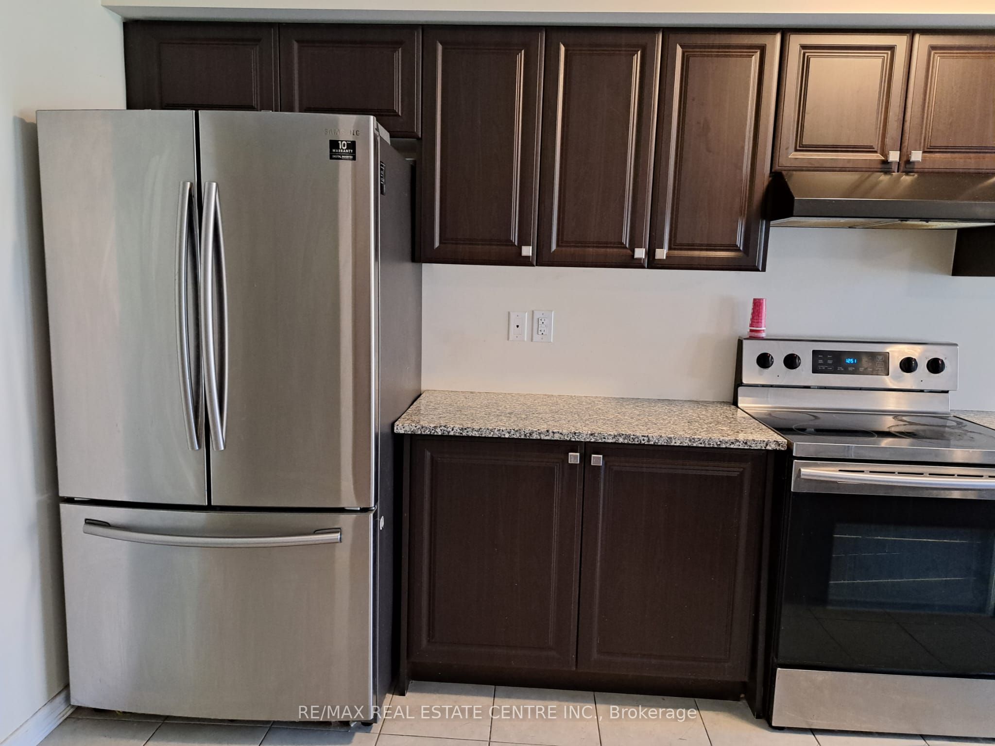300 Bedrock Road, Hamilton, ON L8J 0M4 photo 5