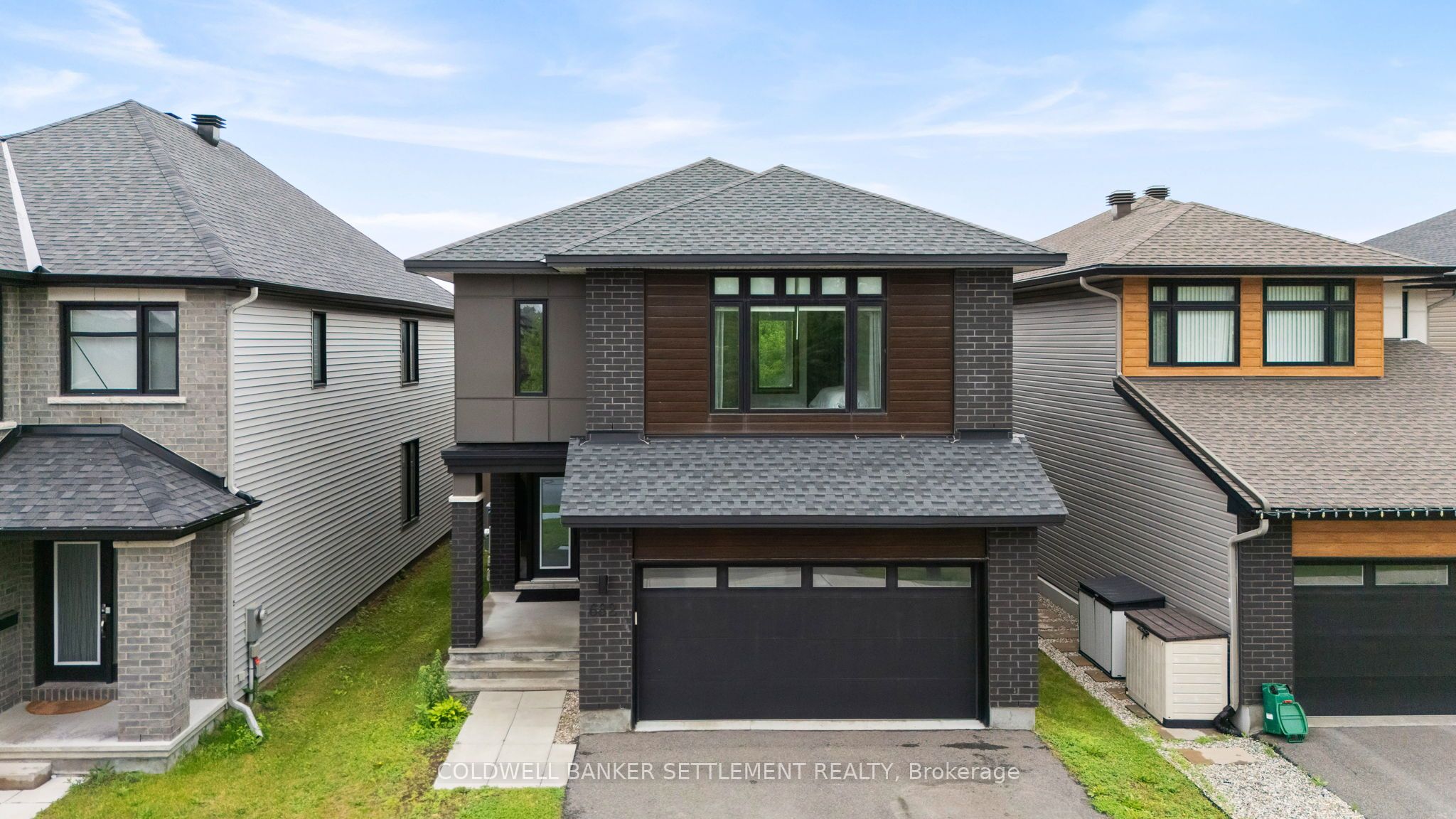 682 Borbridge Avenue, Blossom Park - Airport and Area, ON K4M 0E3