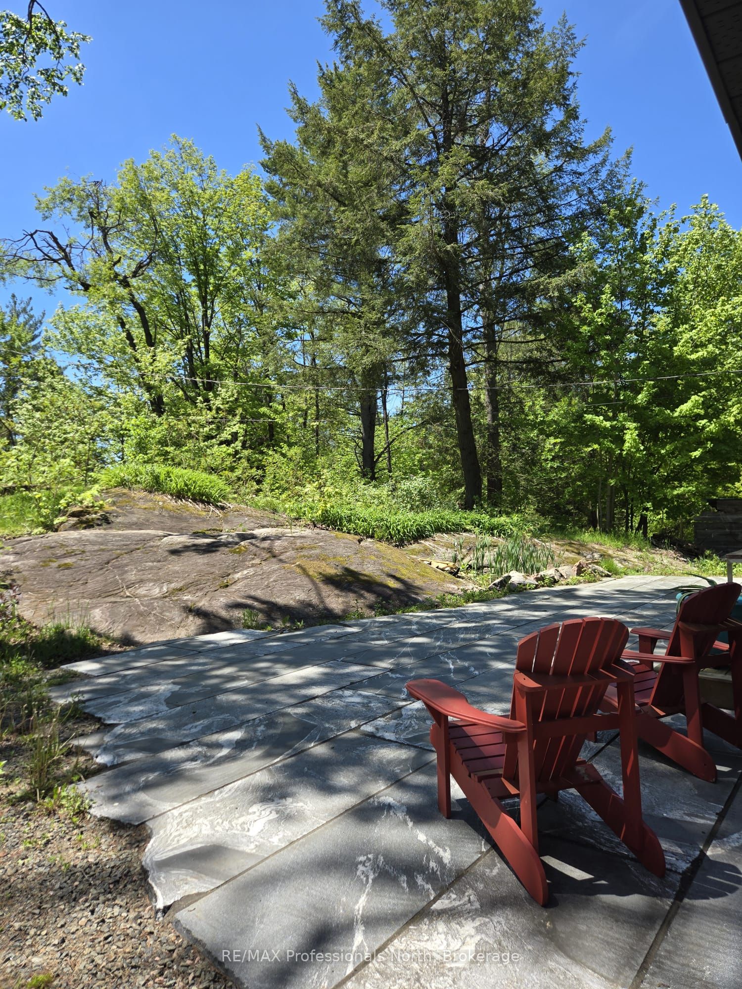 1460 Peterson Road, Bracebridge, ON P1L 1X1 photo 5