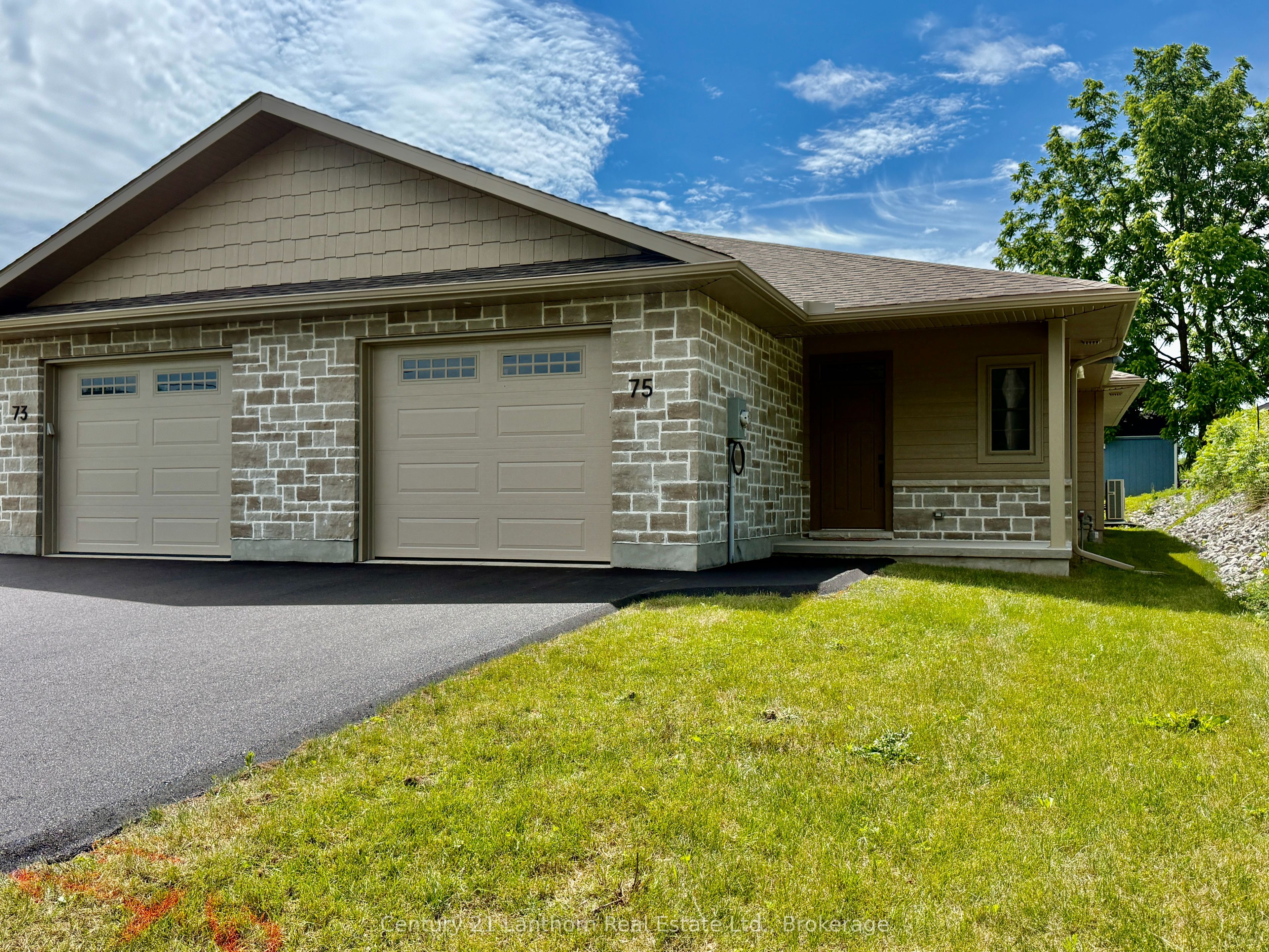 75 Seymour Street W, Centre Hastings, ON K0K 2K0