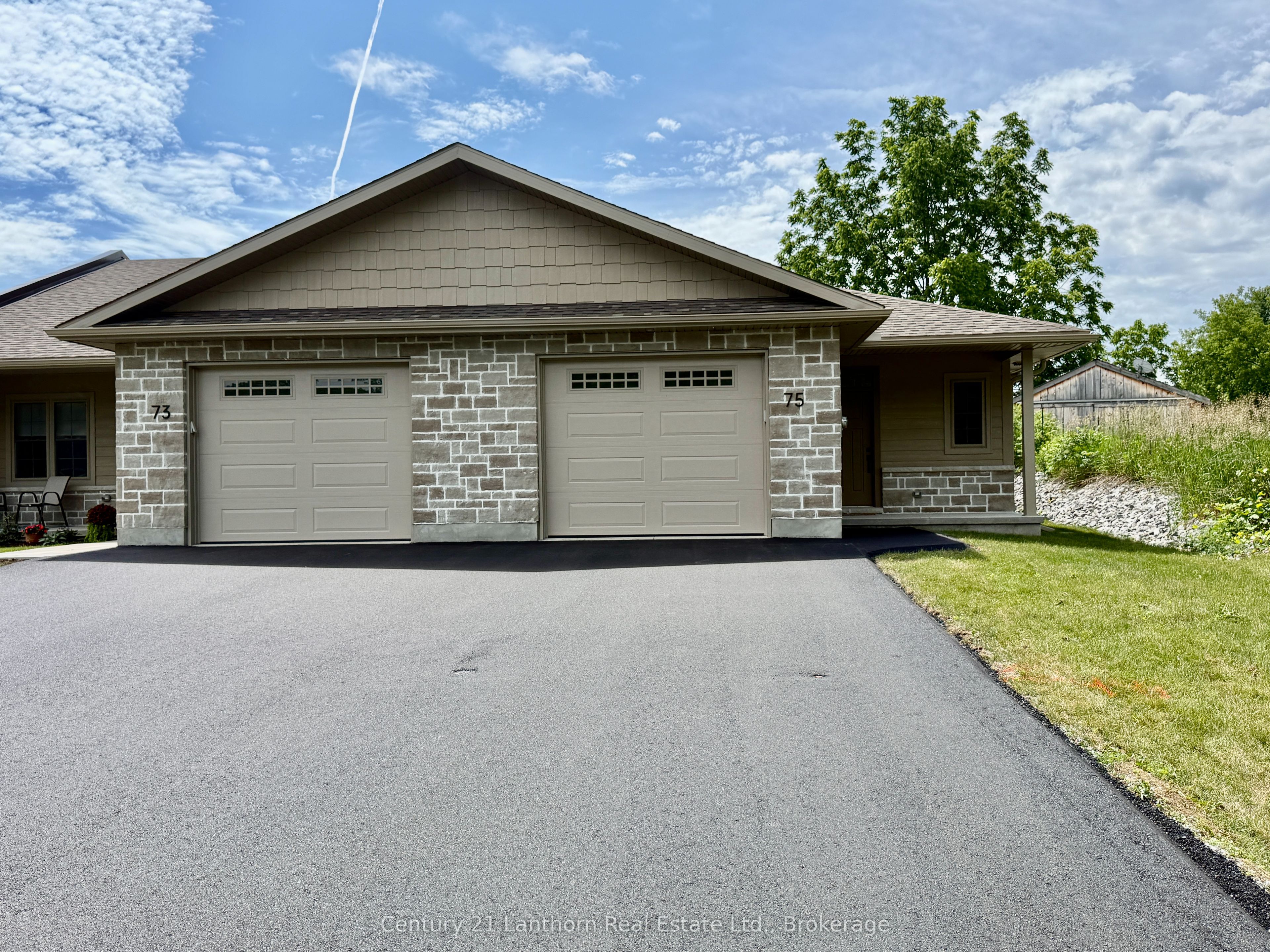 75 Seymour Street W, Centre Hastings, ON K0K 2K0 photo 3