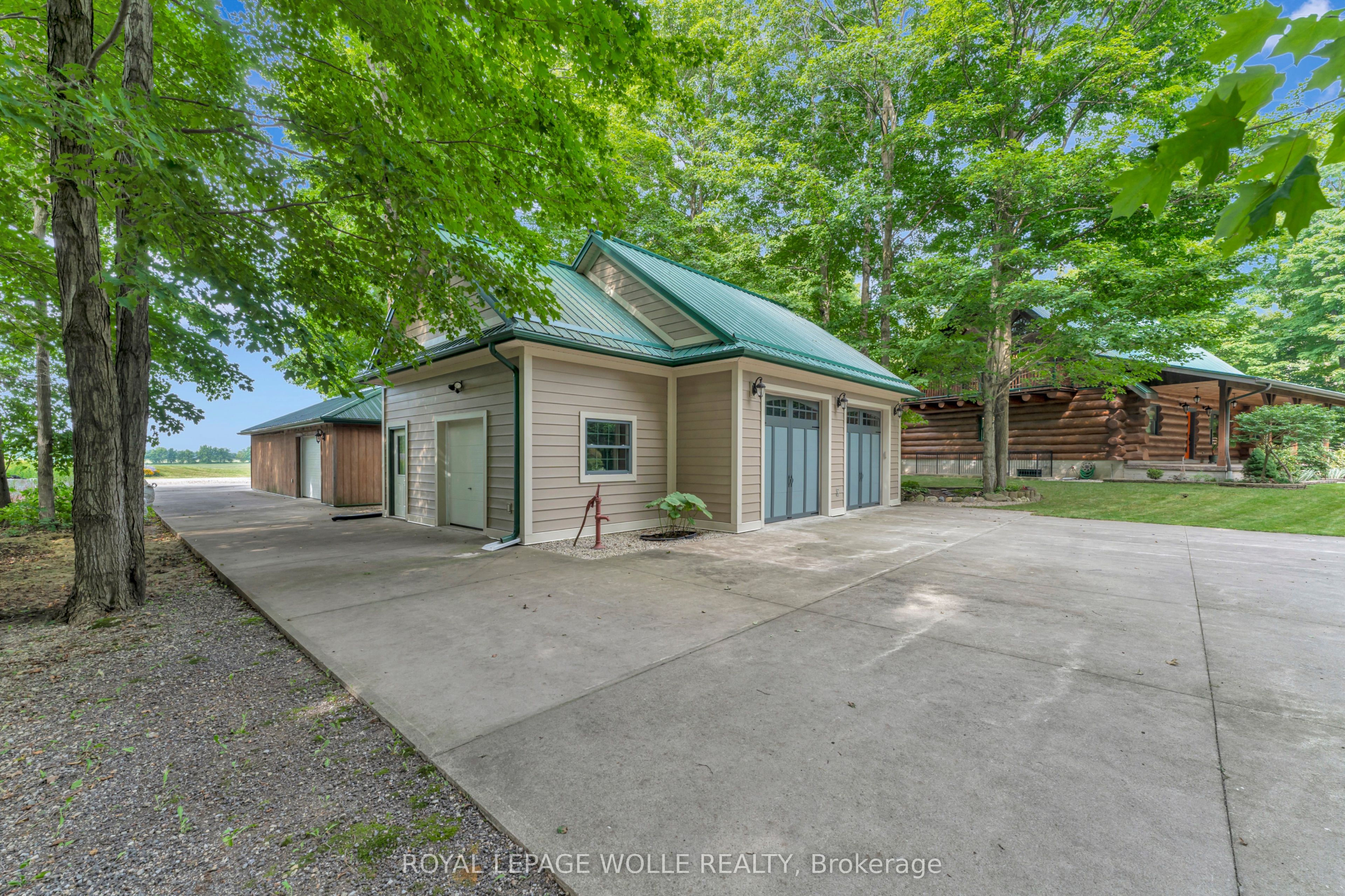 8036 Wellington Road 7 Road, Mapleton, ON N0G 2K0 photo 3