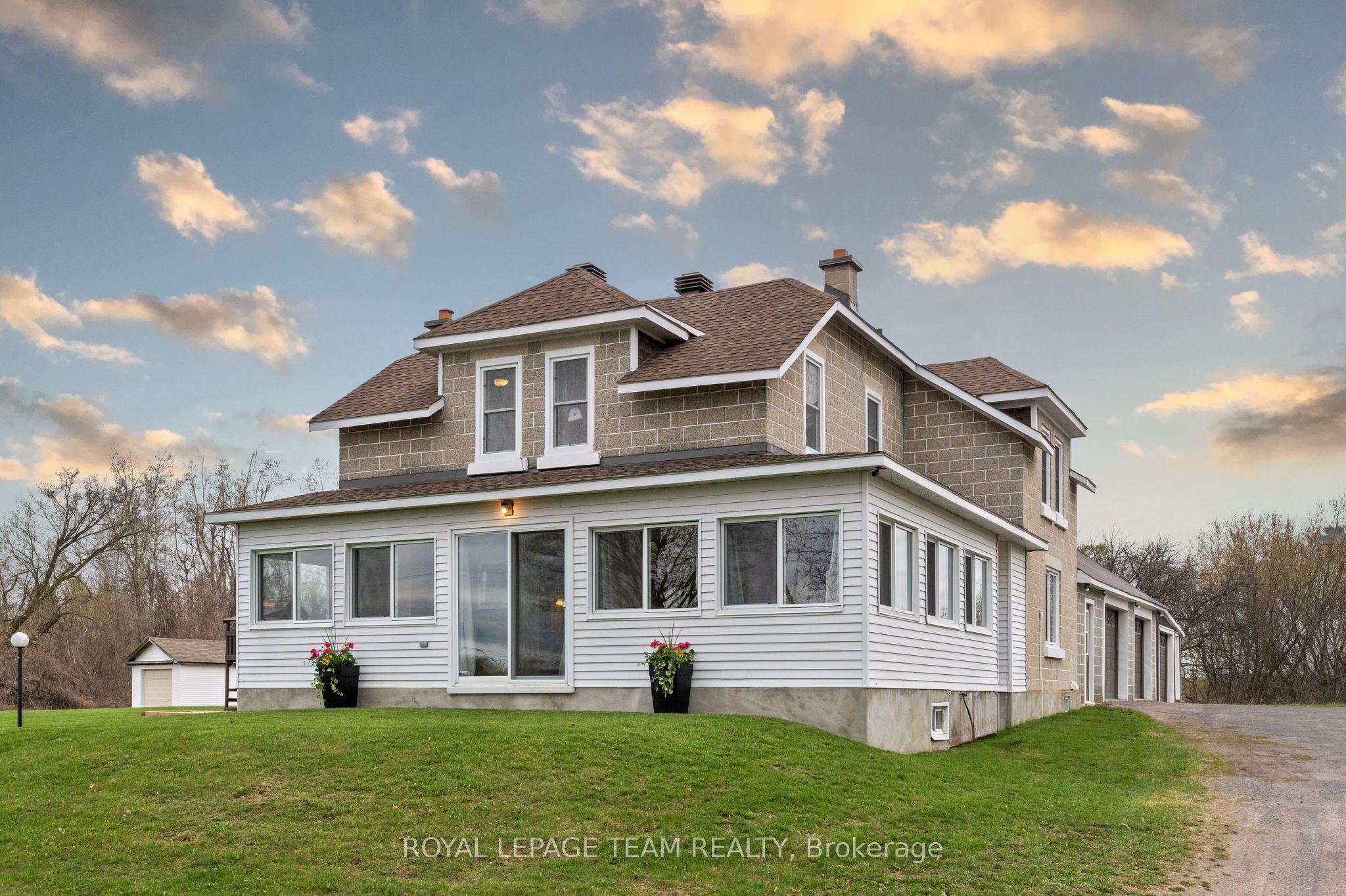5349 Bowesville Road, Blossom Park - Airport and Area, ON K1X 1B8