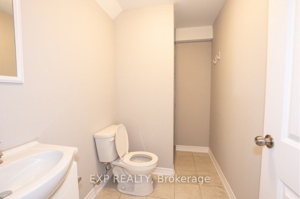 6A Leeson Street Main, St. Catharines, ON L2T 2R1 photo 3