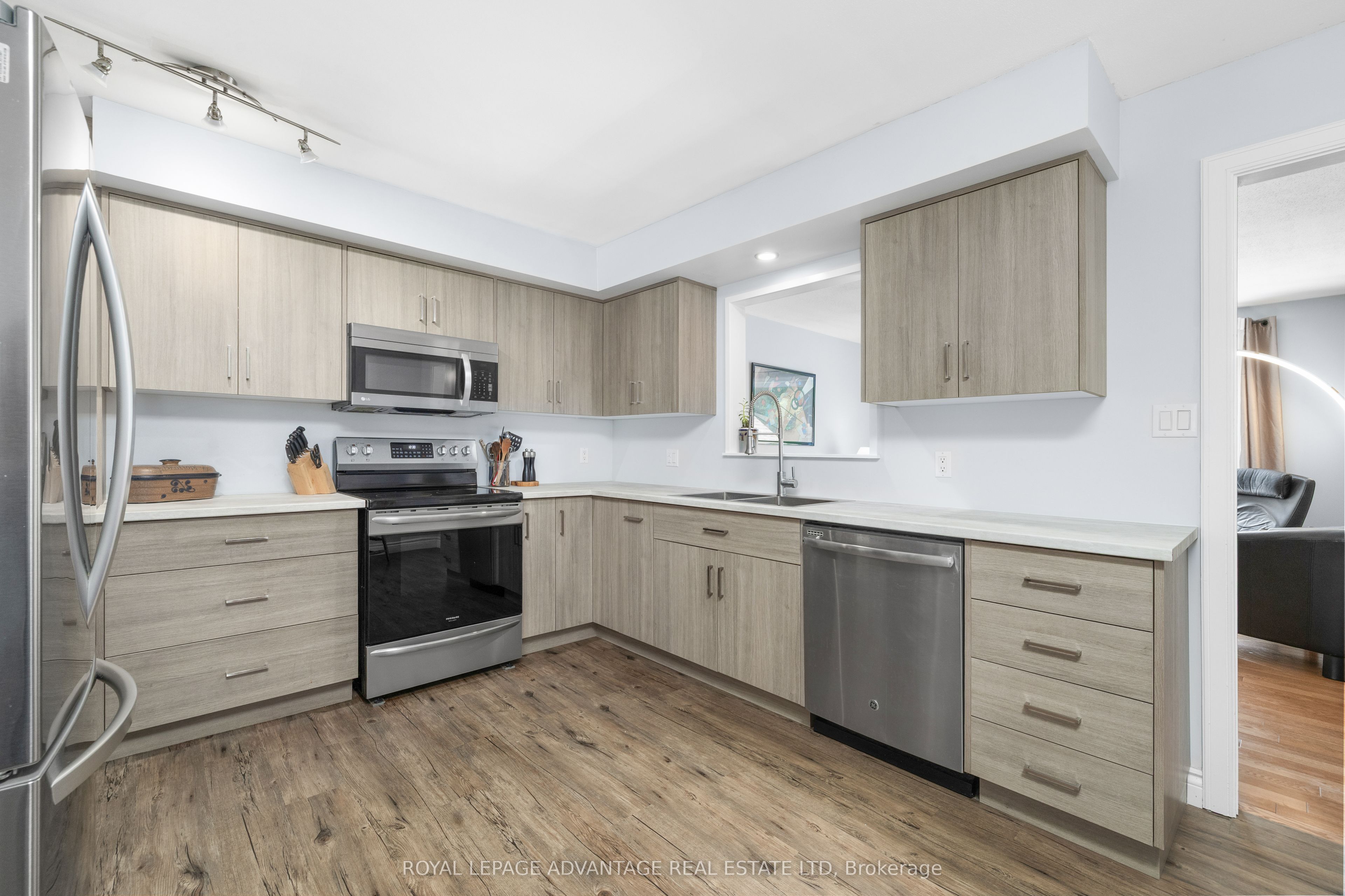 4782 Briton-Houghton Bay Road, Rideau Lakes, ON K0G 1V0 photo 3