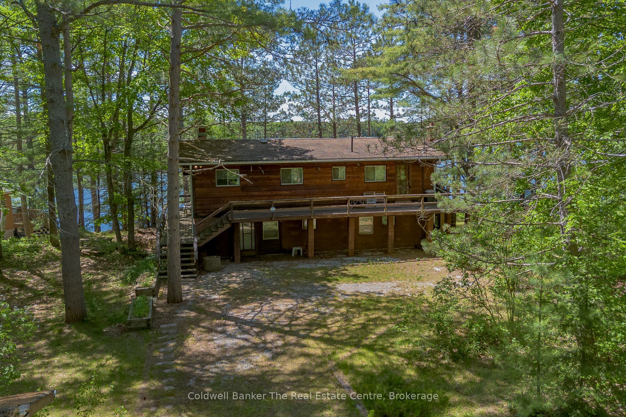 1077 Misty Lane, Gravenhurst, ON P0E 1G0 photo 2