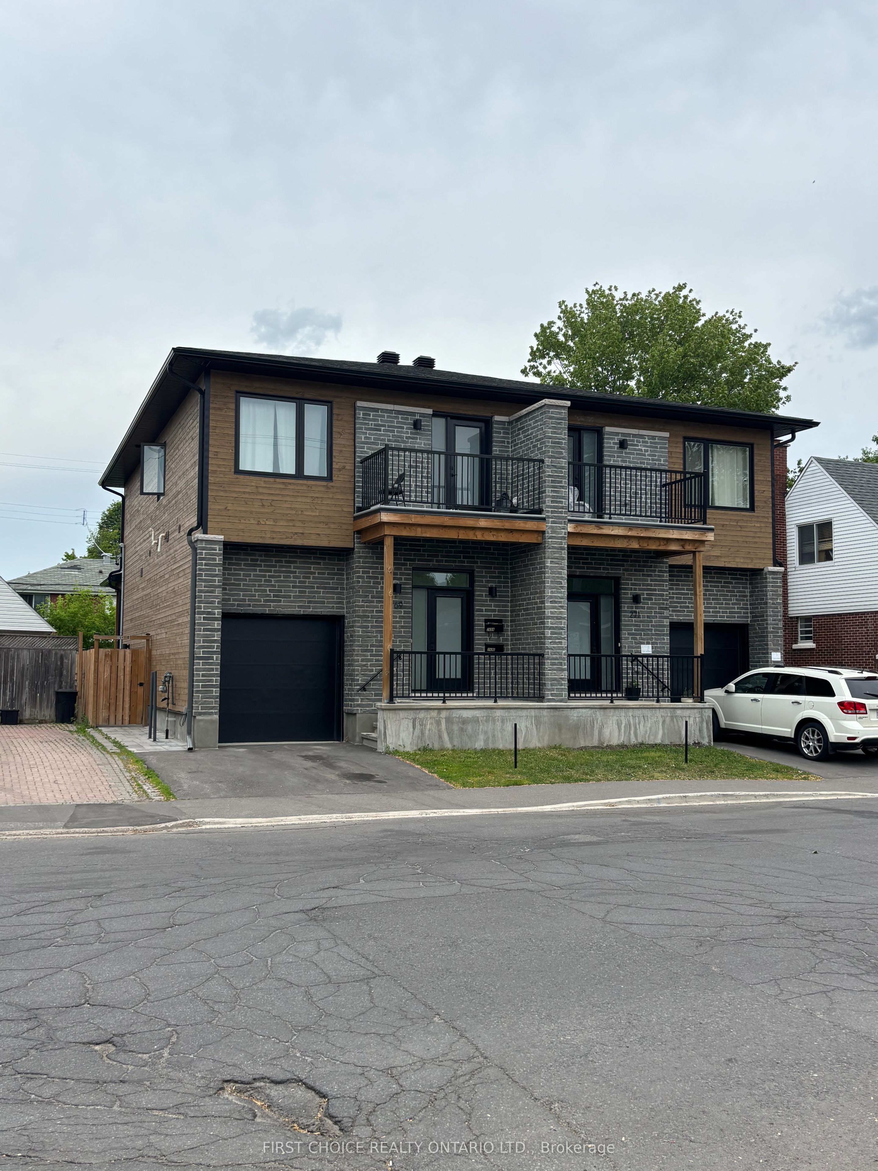 269 Queen Mary Street, Overbrook - Castleheights and Area, ON K1K 1X1 photo 4