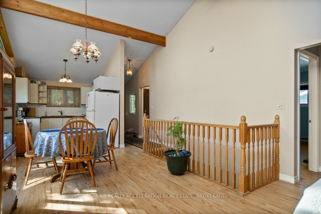 122 Bayview Drive, Greater Napanee, ON K7R 3K8 photo 5