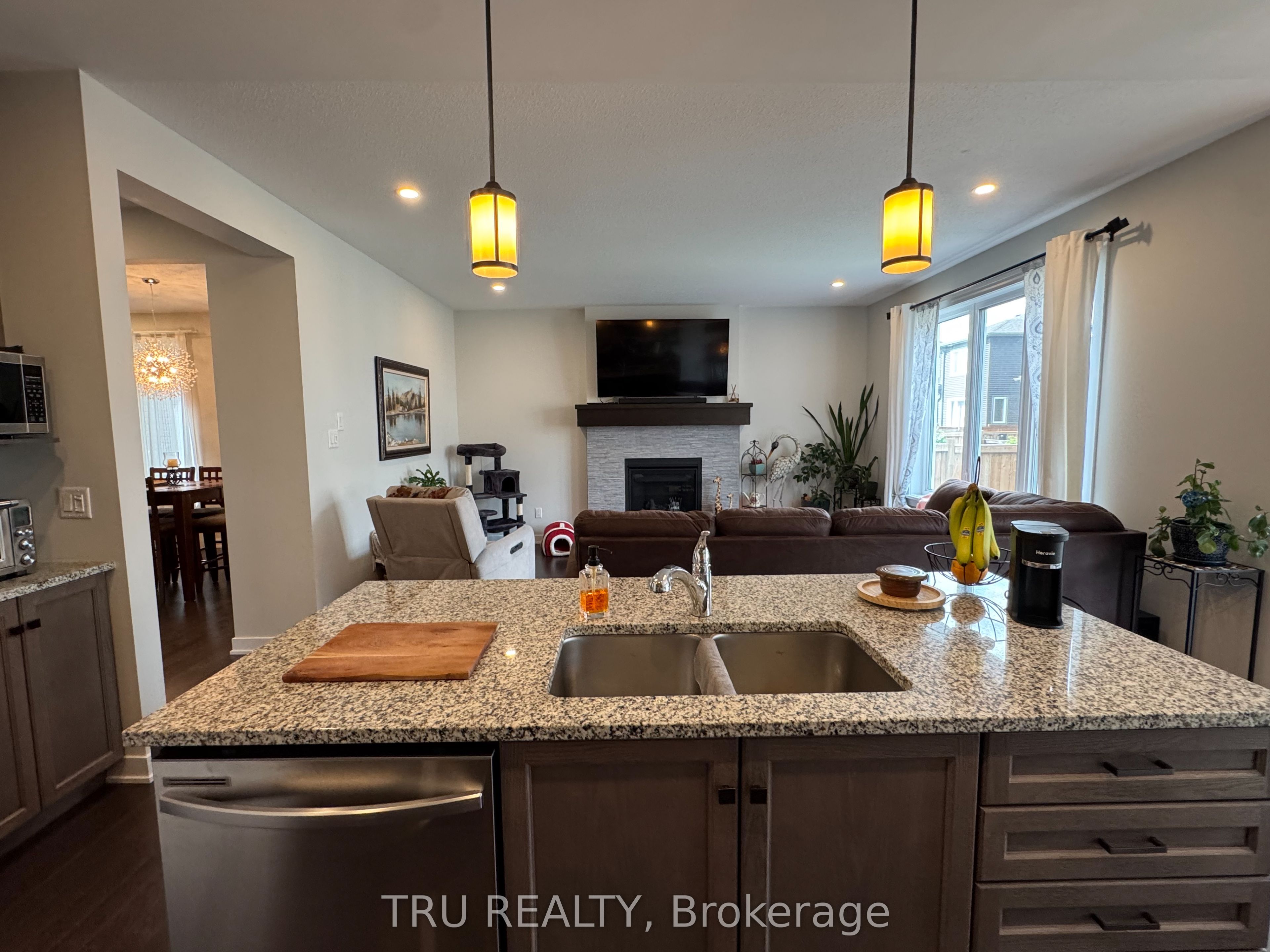 802 SENDERO Way, Stittsville - Munster - Richmond, ON K2S 0Y9 photo 4