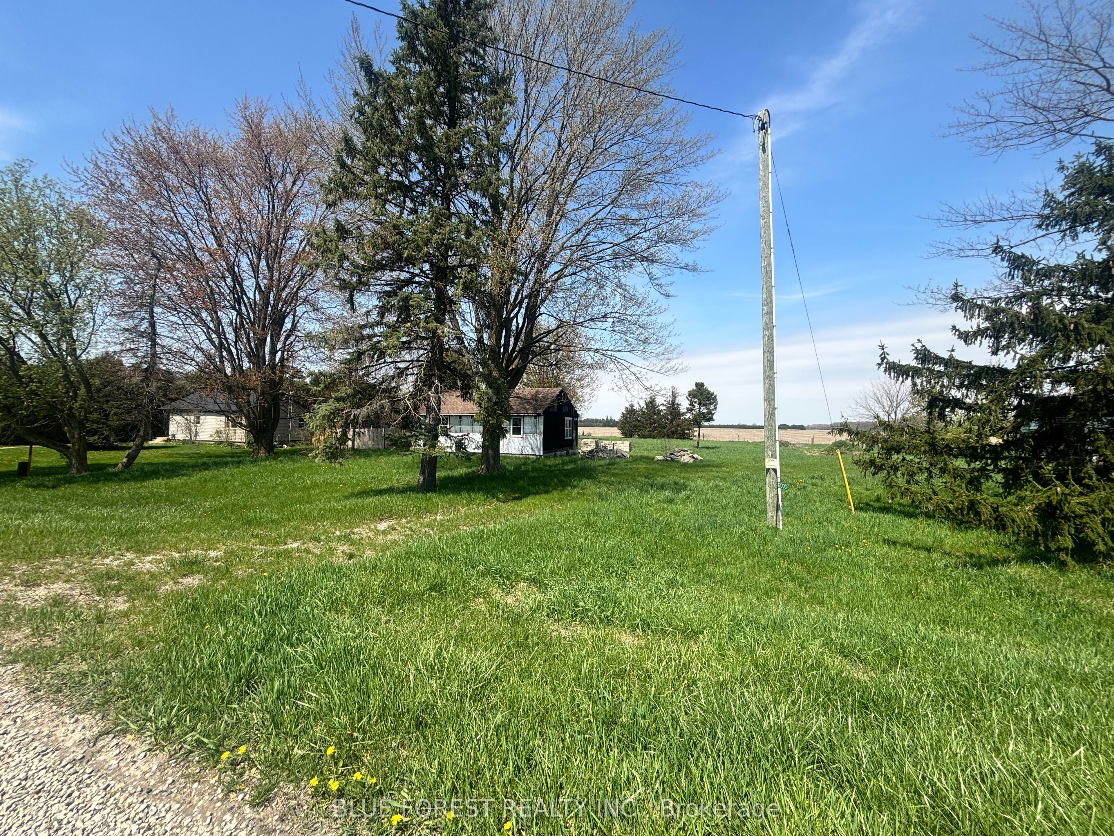 12003 Base Line, Chatham-Kent, ON N0P 2K0