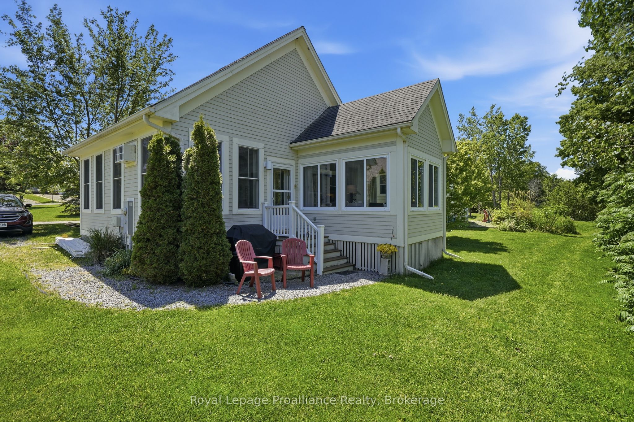 16 Nature's Lane 73, Prince Edward County, ON K8P 0C5