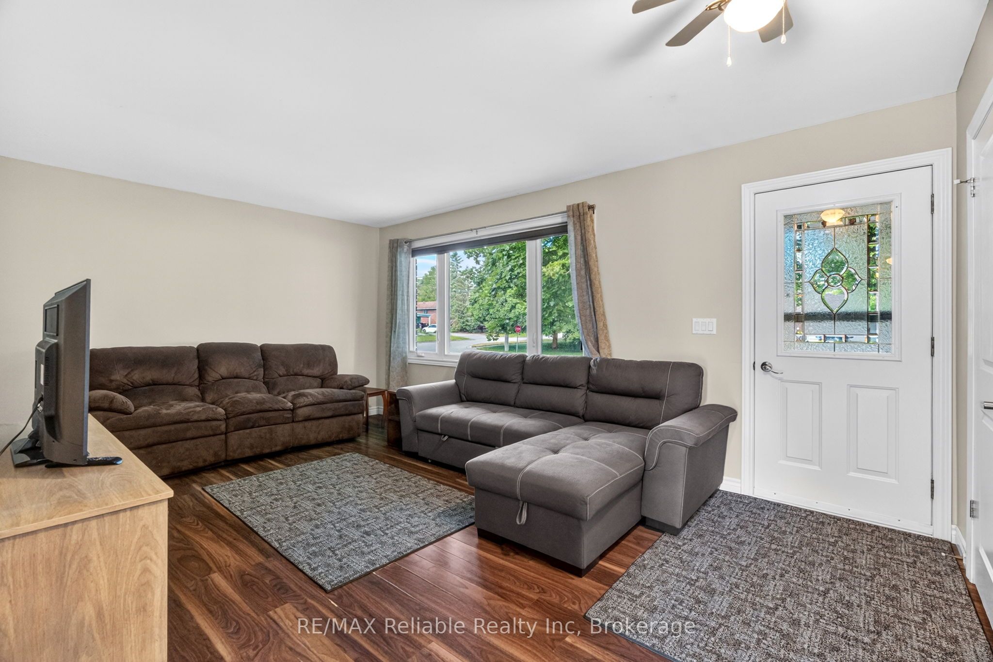 182 Jarvis Street S, Huron East, ON N0K 1W0 photo 3