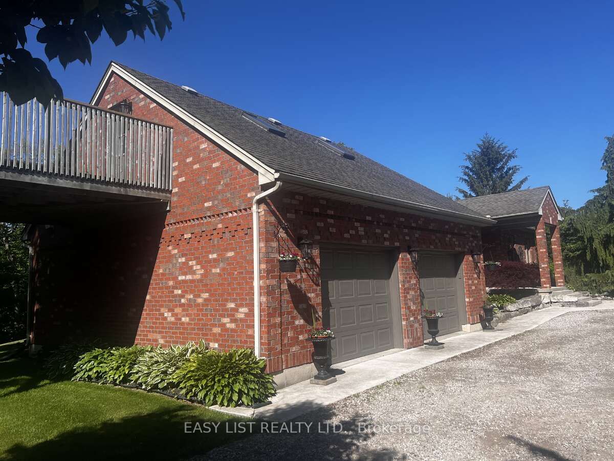 13749 Largie Road, Dutton/Dunwich, ON N0L 1J0 photo 3