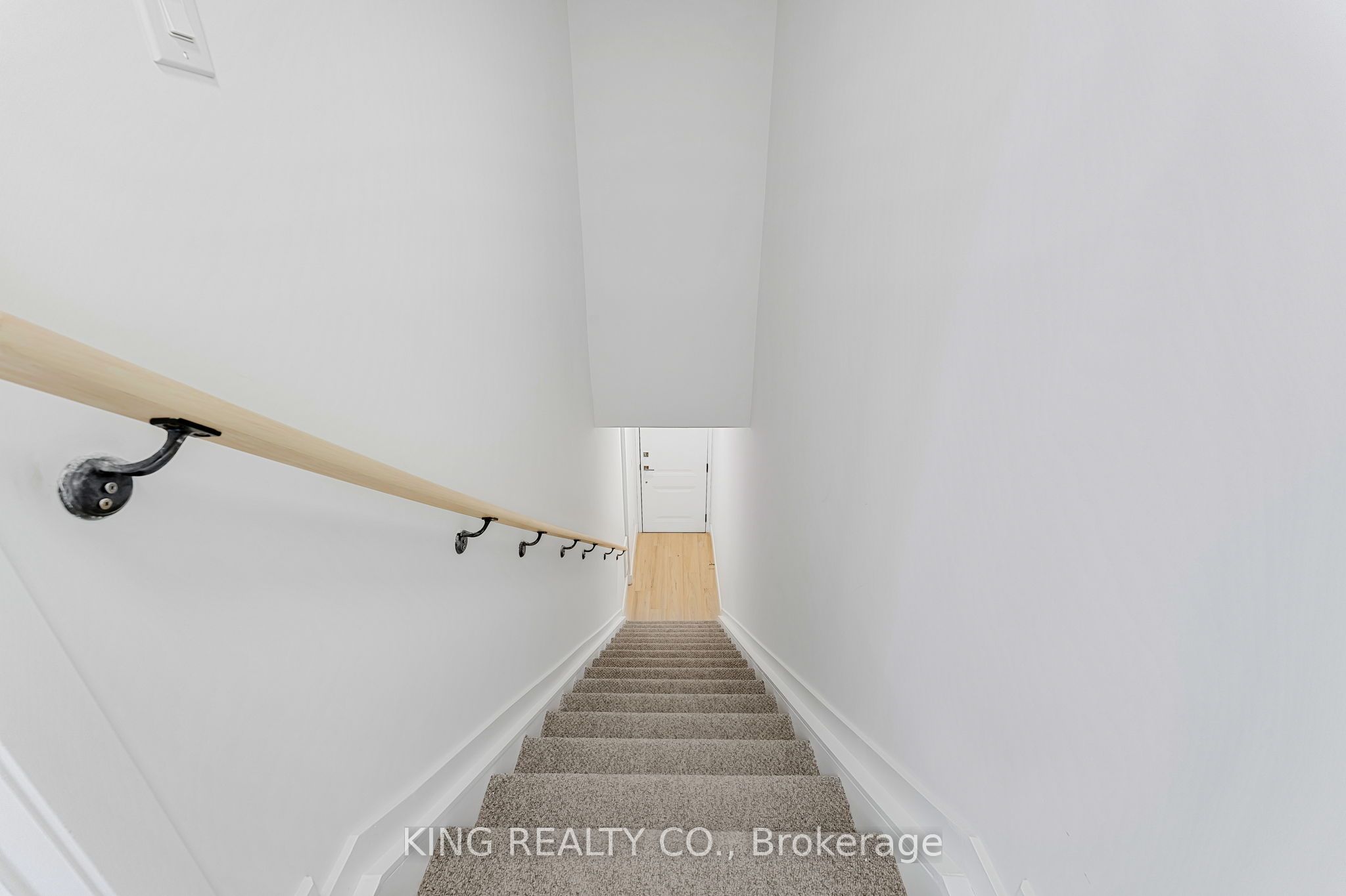 7277 Wilson Crescent 302, Niagara Falls, ON L2G 4R8 photo 5