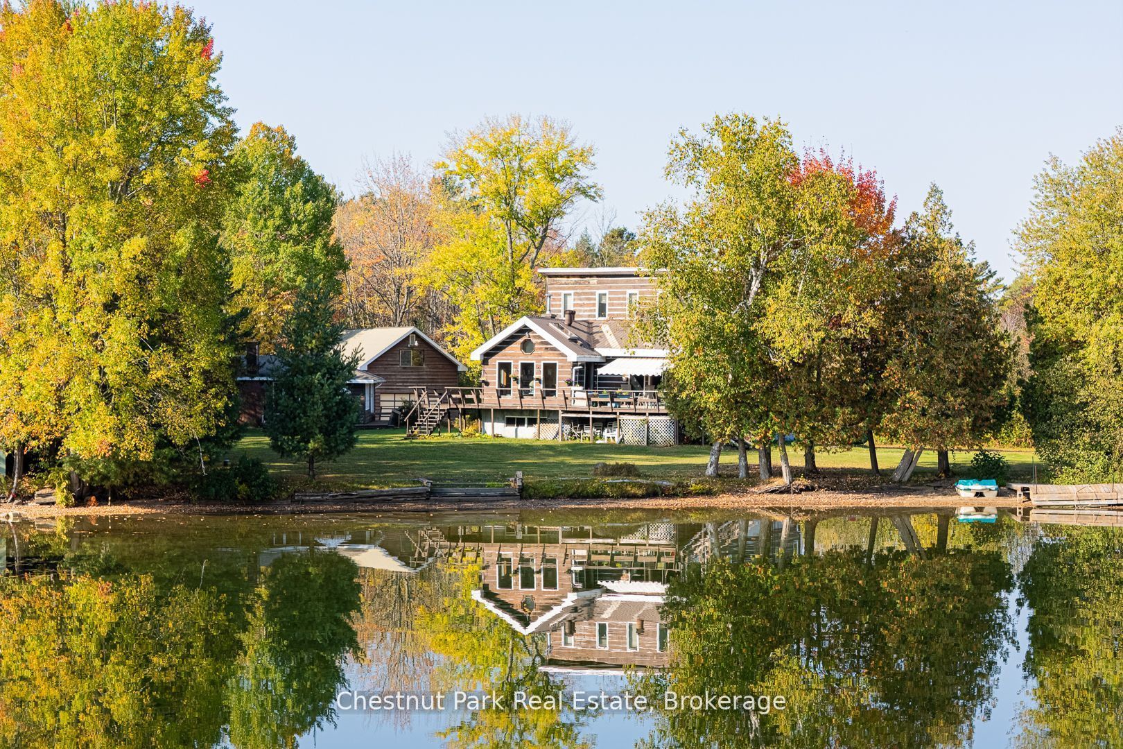 170 Long Point Road, Huntsville, ON P0B 1M0