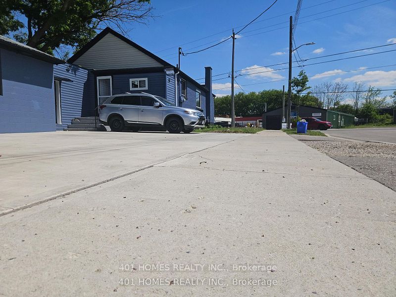 1092 Brydges Street, London East, ON N5W 2B6 photo 3