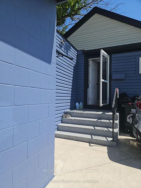 1092 Brydges Street, London East, ON N5W 2B6 photo 5