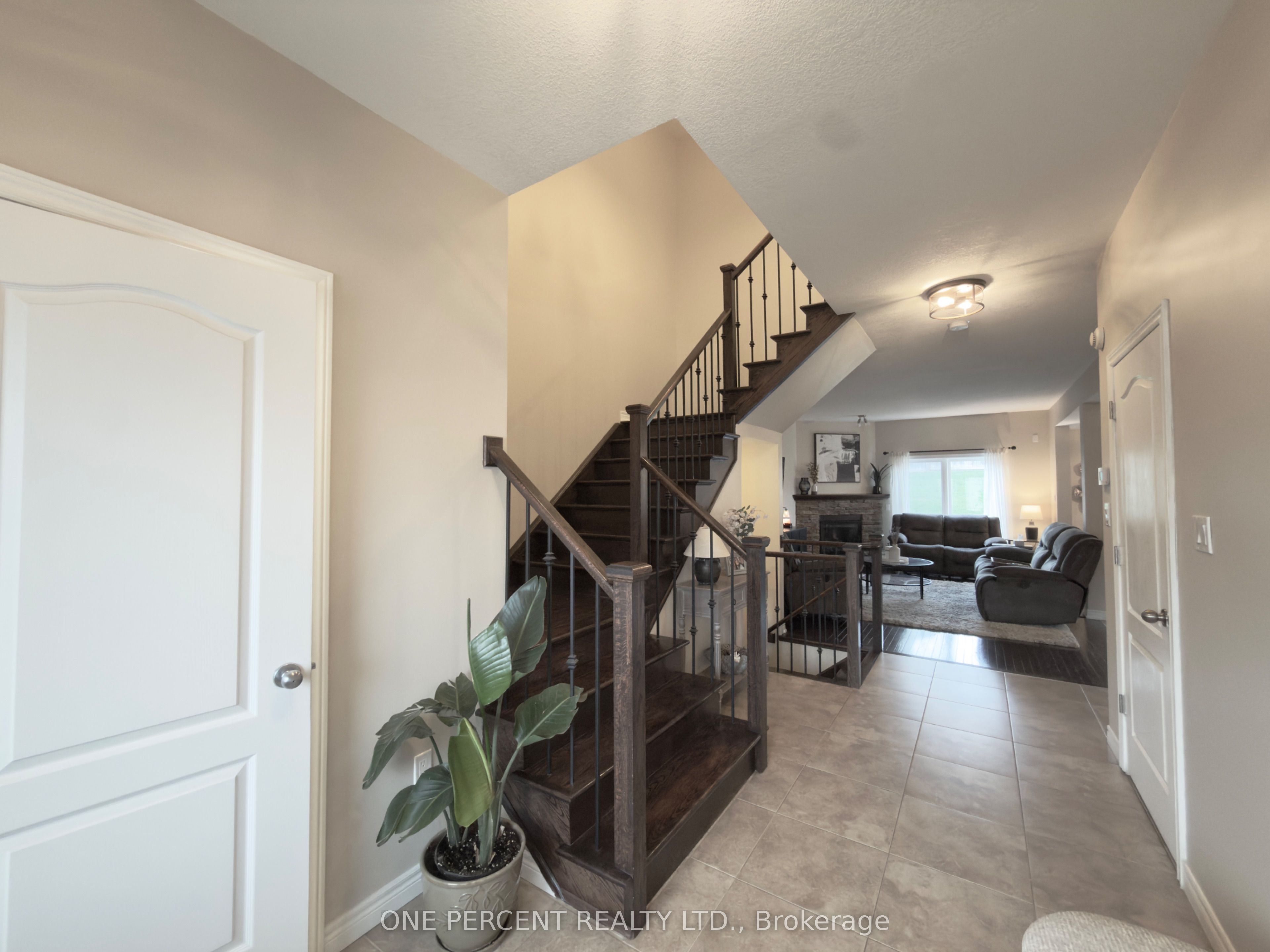 4871 Northgate Crescent, Lincoln, ON L3J 0E8 photo 5