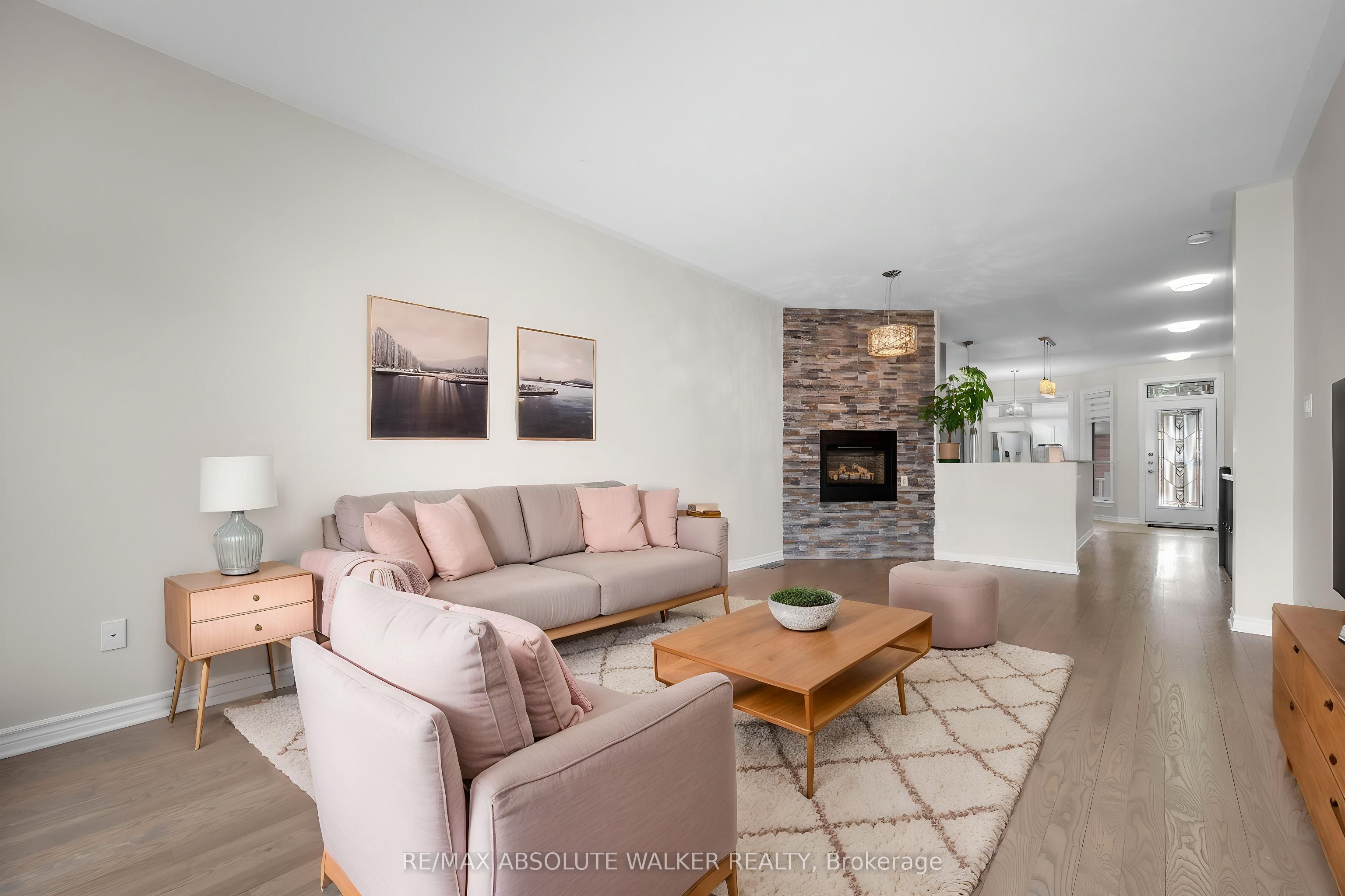 261 Bulrush Crescent, Blossom Park - Airport and Area, ON K1T 0E5 photo 4