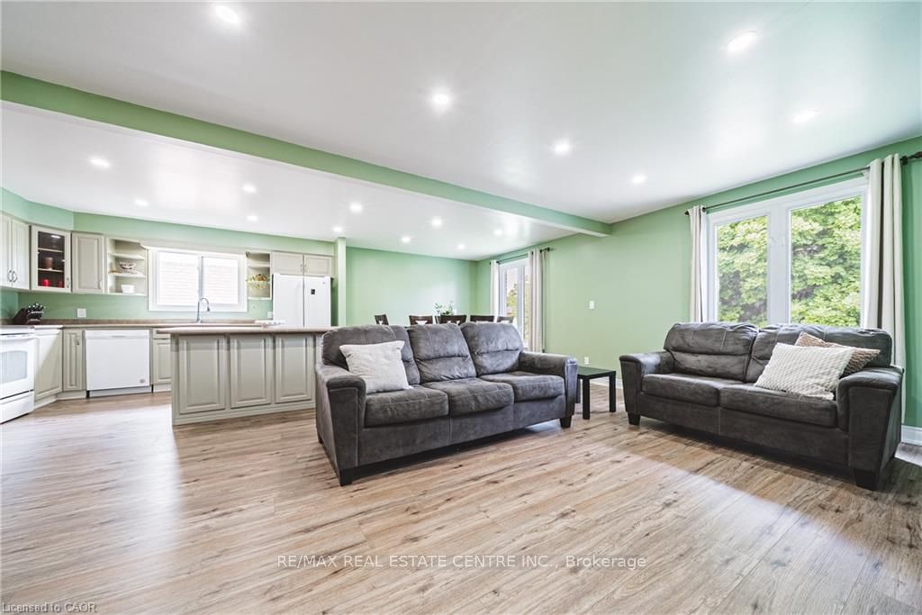 27 Ludlow Crescent, Brantford, ON N3P 1V2 photo 4