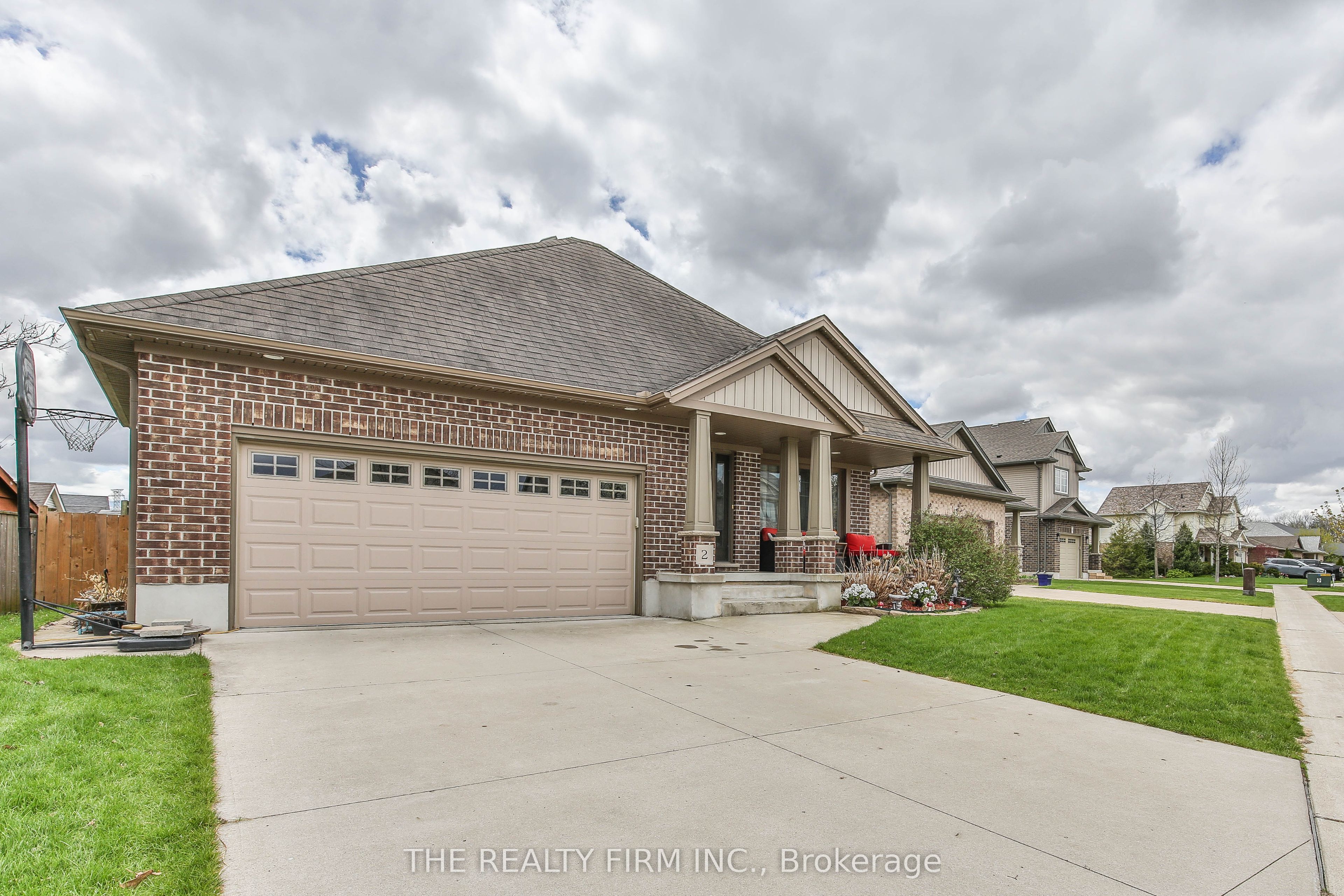 2 Ambleside Drive, St. Thomas, ON N5P 0A9 photo 4