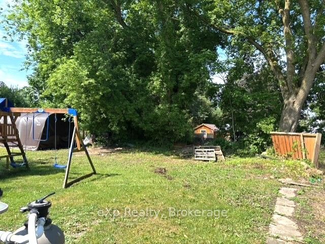 8 Main Street S, Brockton, ON N0G 1S0 photo 5