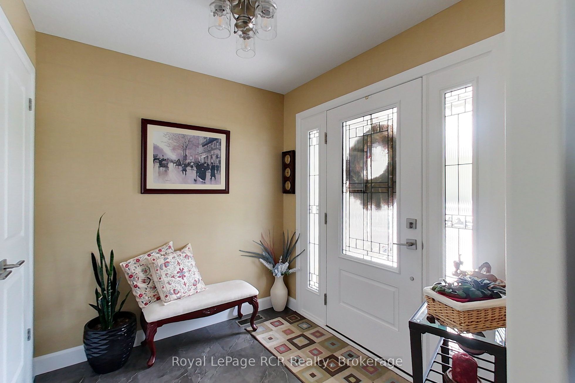 855 17th Street, Hanover, ON N4N 3B8 photo 3